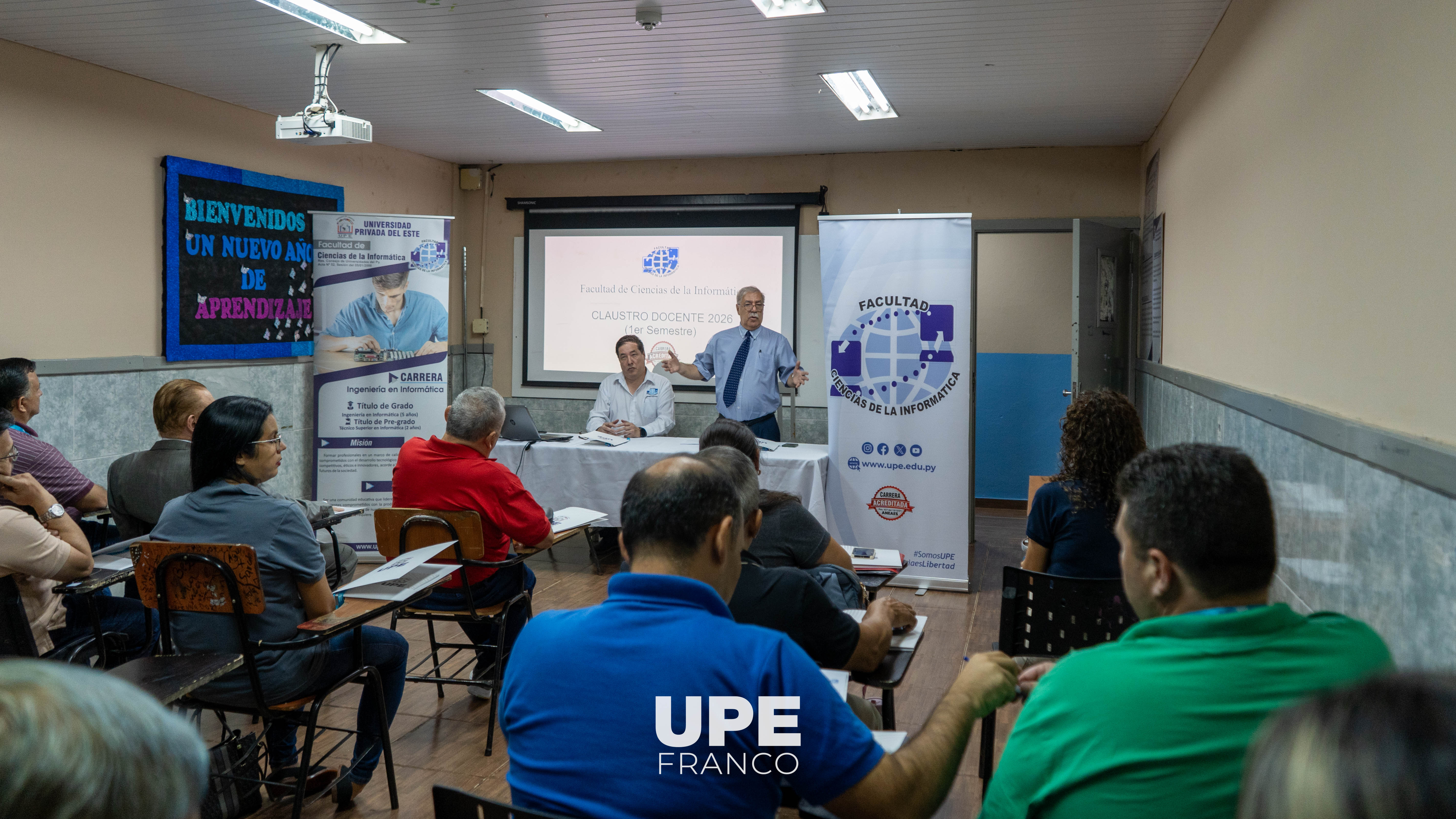 Claustro Docente 2026 fortalece la planificación académica en la Facultad de Ciencias de la Informática