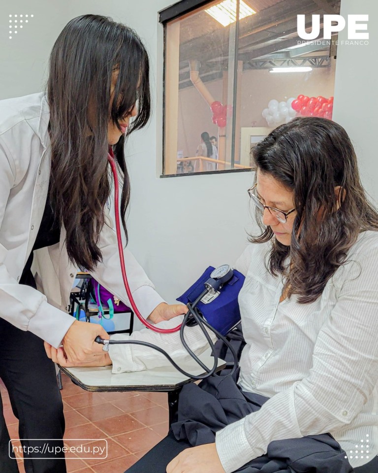 Mega Servicio a la Comunidad Proyecto de Extensión Universitaria