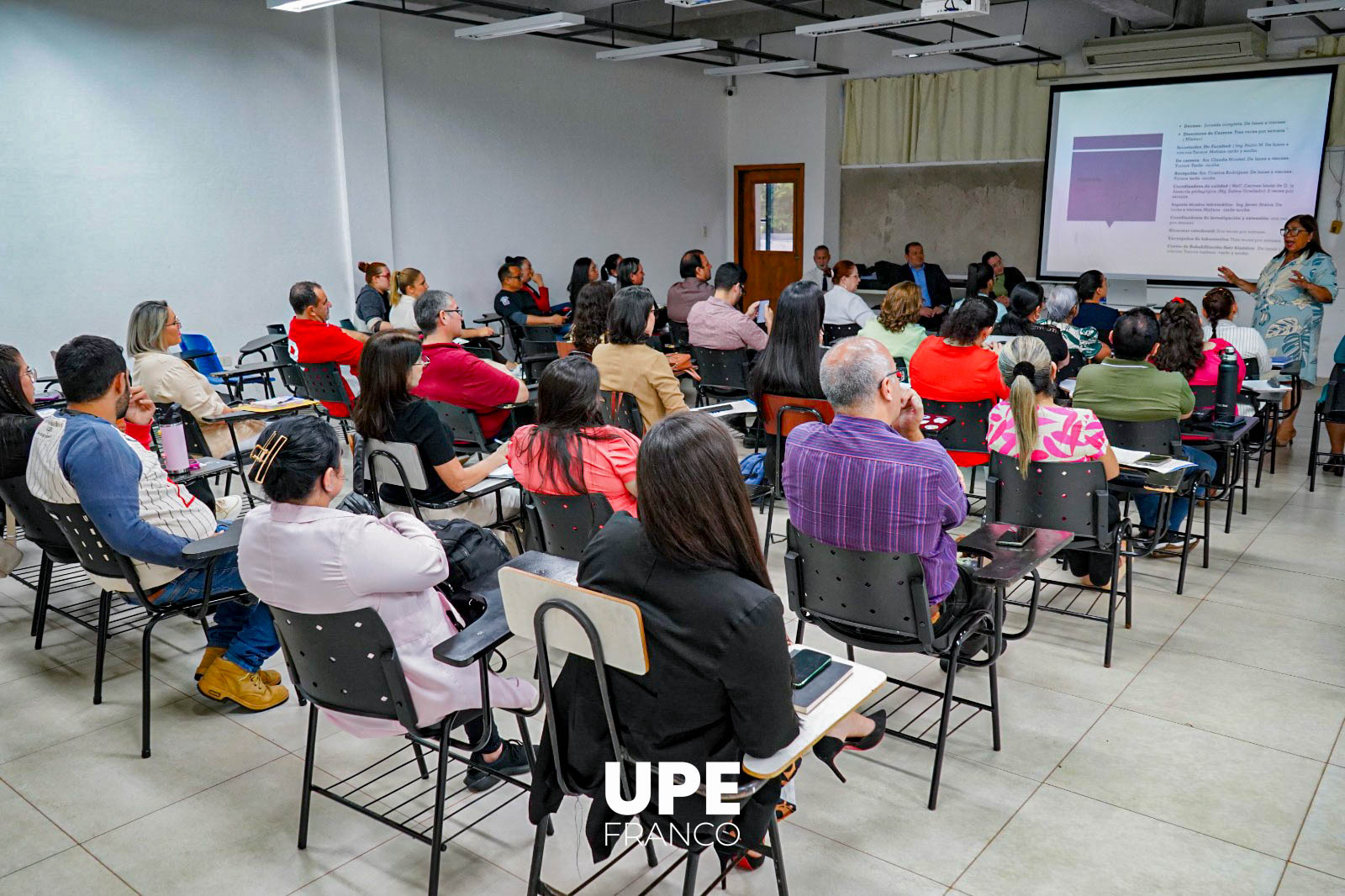 Claustro Docente en la Facultad de Ciencias de la Salud: Fortaleciendo la labor Académica 