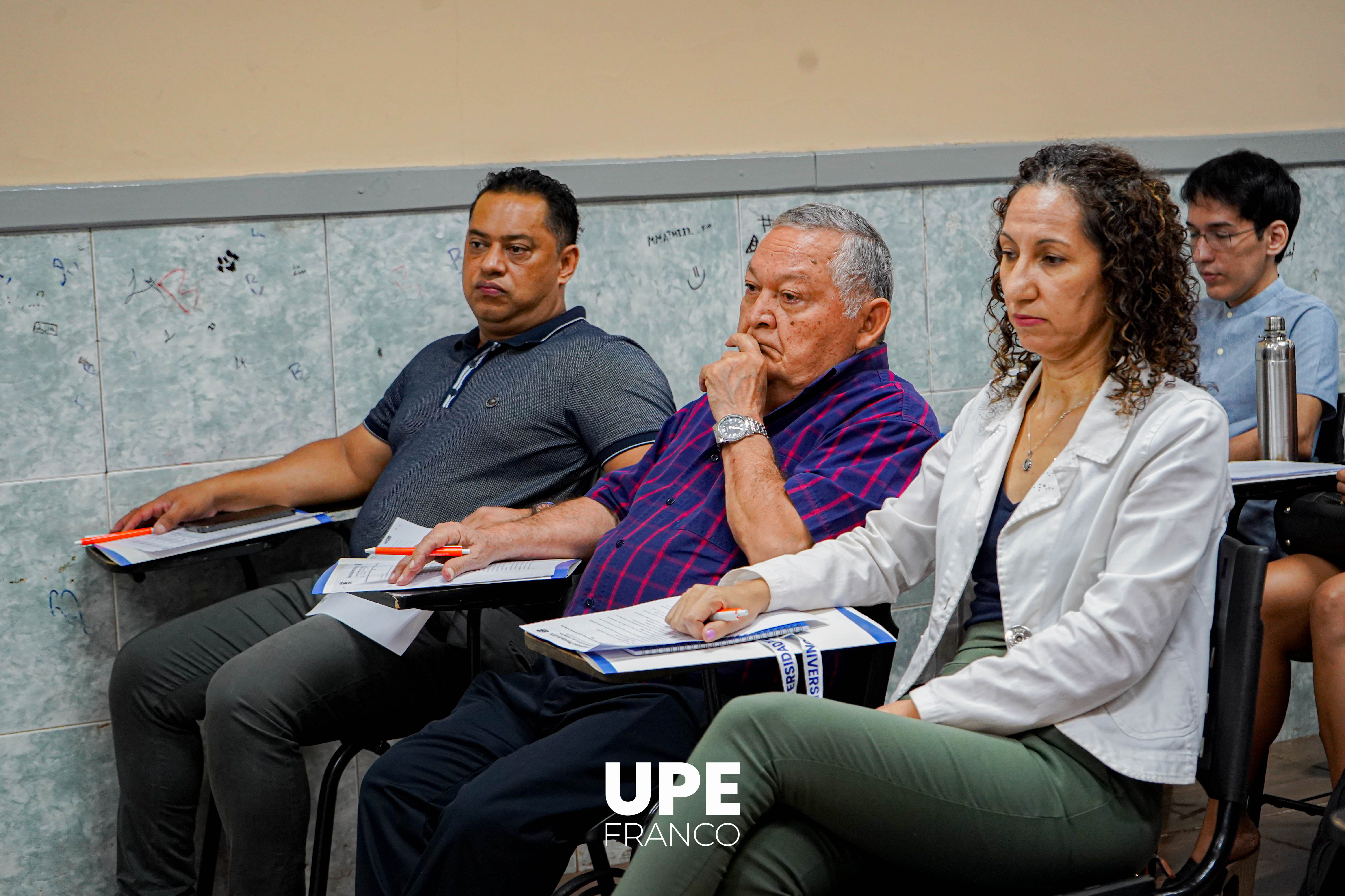 Claustro Docente: Facultad de Ciencias de la Informática define estrategias académicas para el 2025