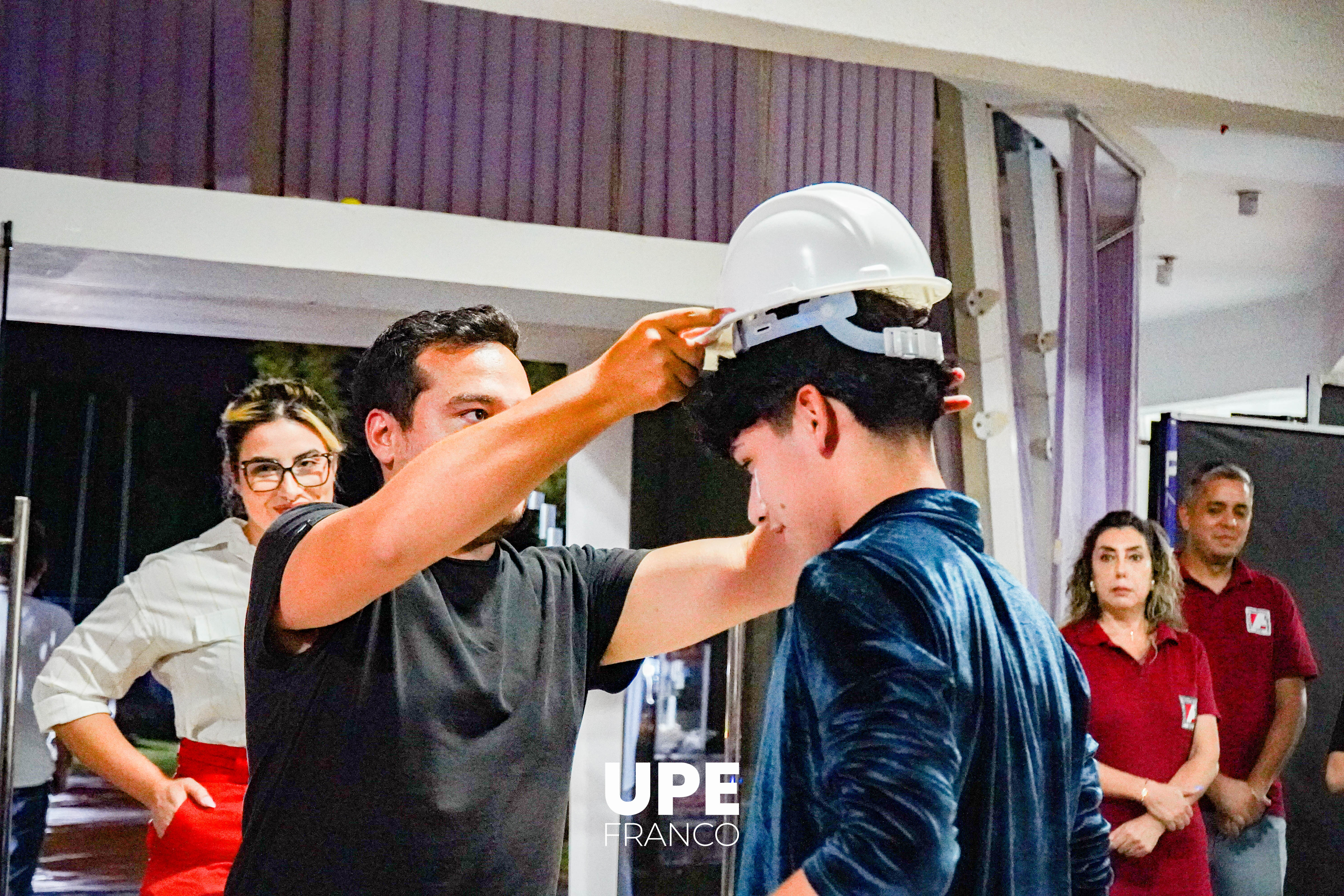 Bienvenida a los nuevos estudiantes de Arquitectura y Urbanismo: Año Lectivo 2025