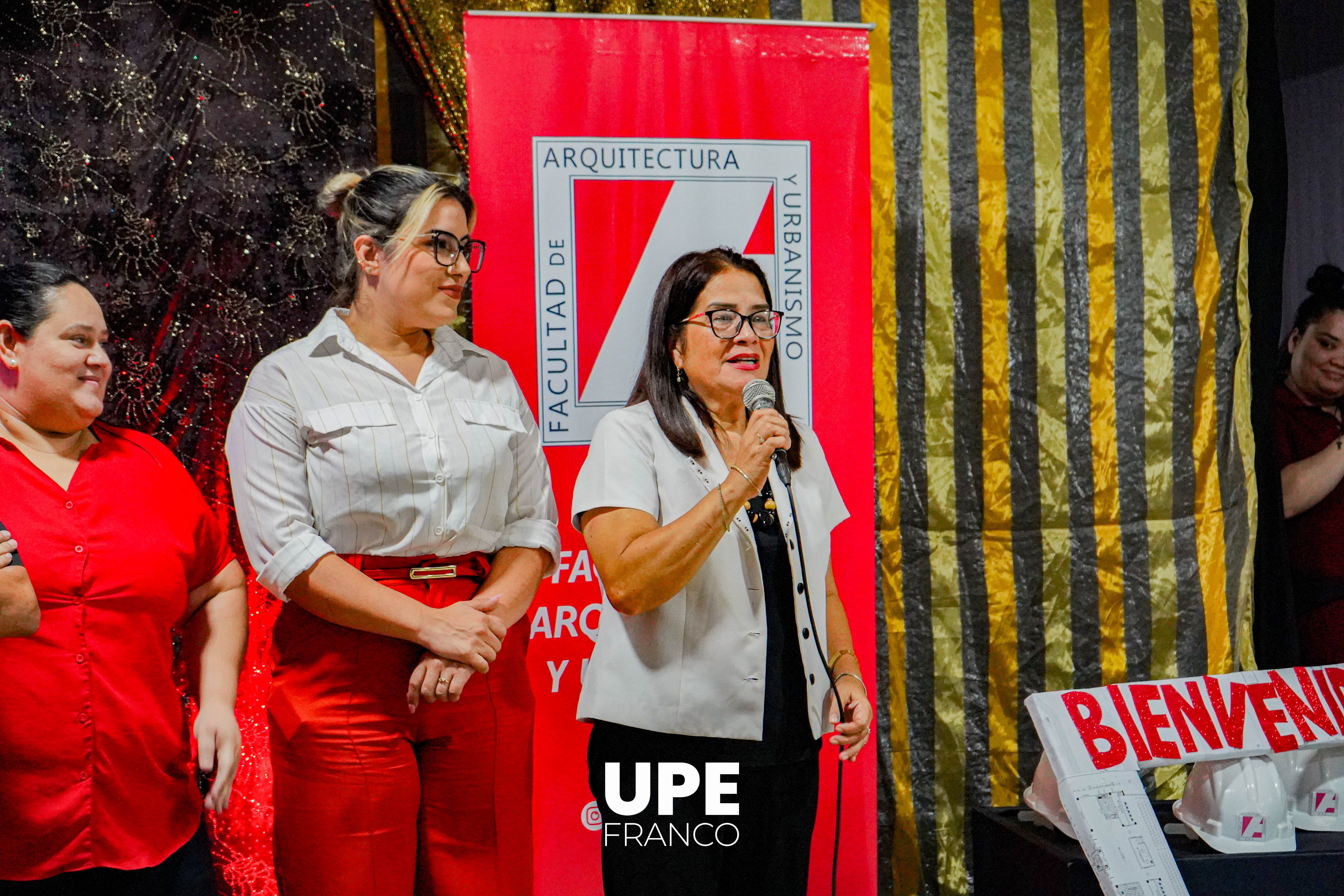 Bienvenida a los nuevos estudiantes de Arquitectura y Urbanismo: Año Lectivo 2025