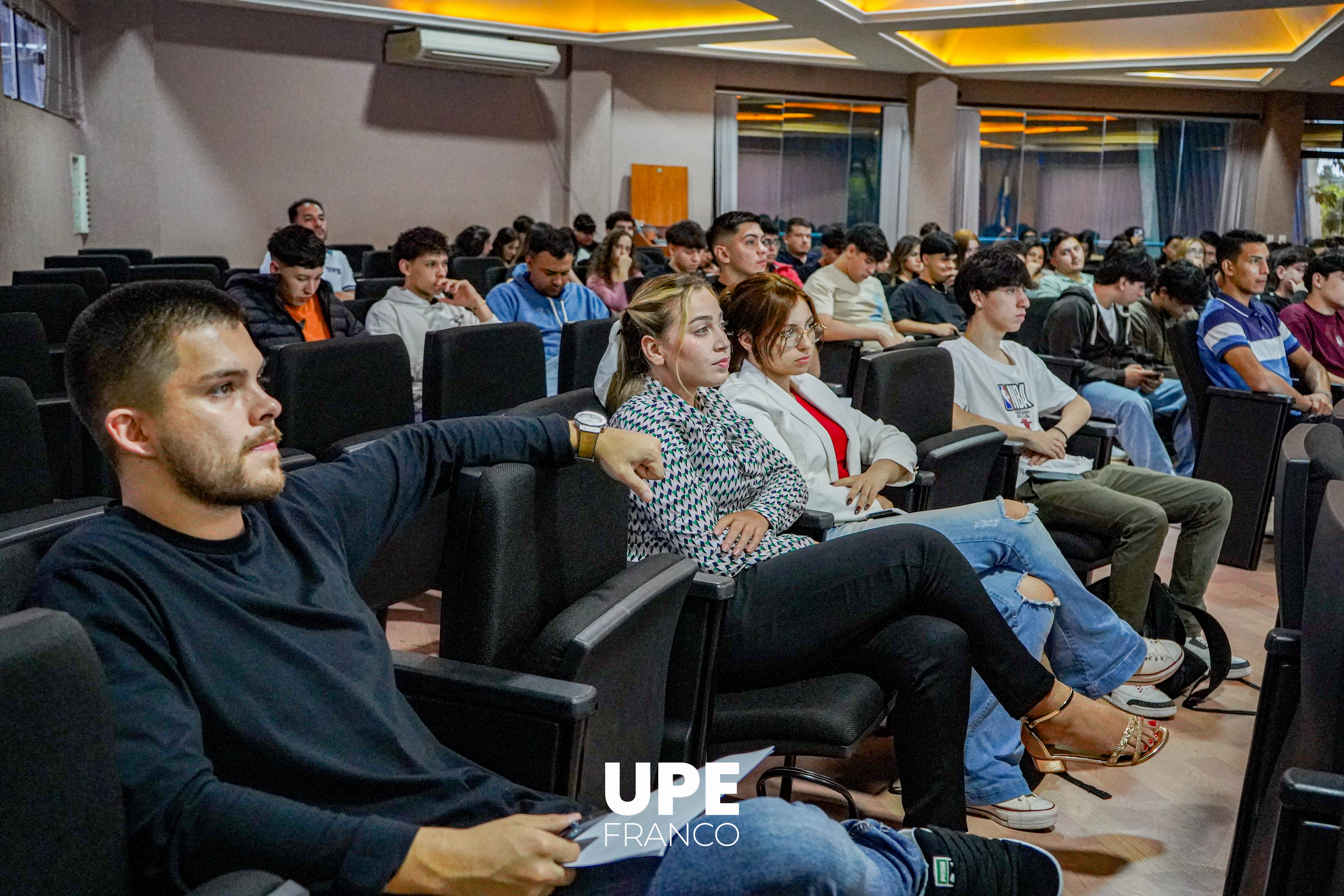 Jornada de Inducción 2025: Bienvenida a una Nueva Generación de Profesionales en Ciencias Administrativas y Contables