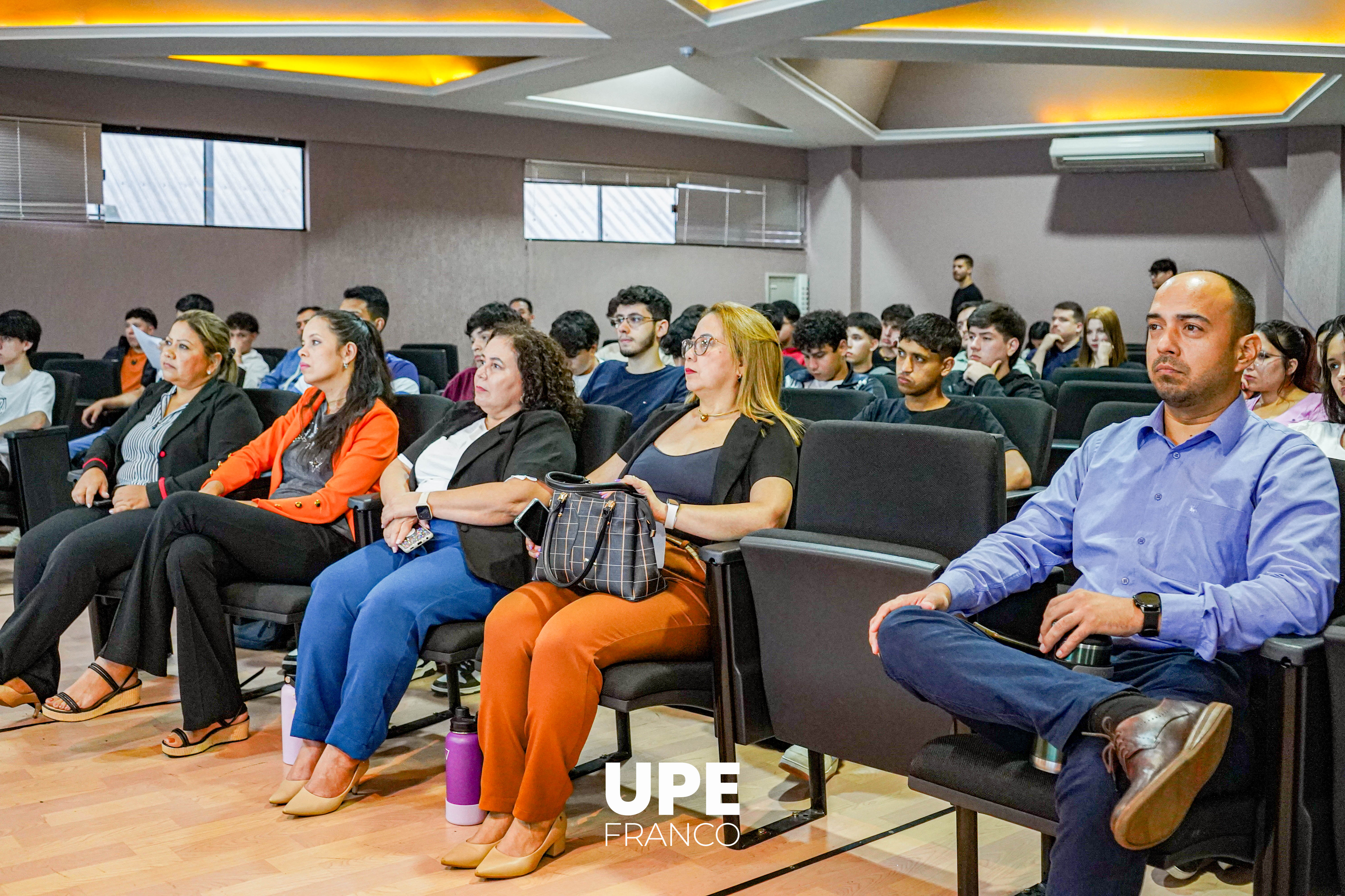 Jornada de Inducción 2025: Bienvenida a una Nueva Generación de Profesionales en Ciencias Administrativas y Contables