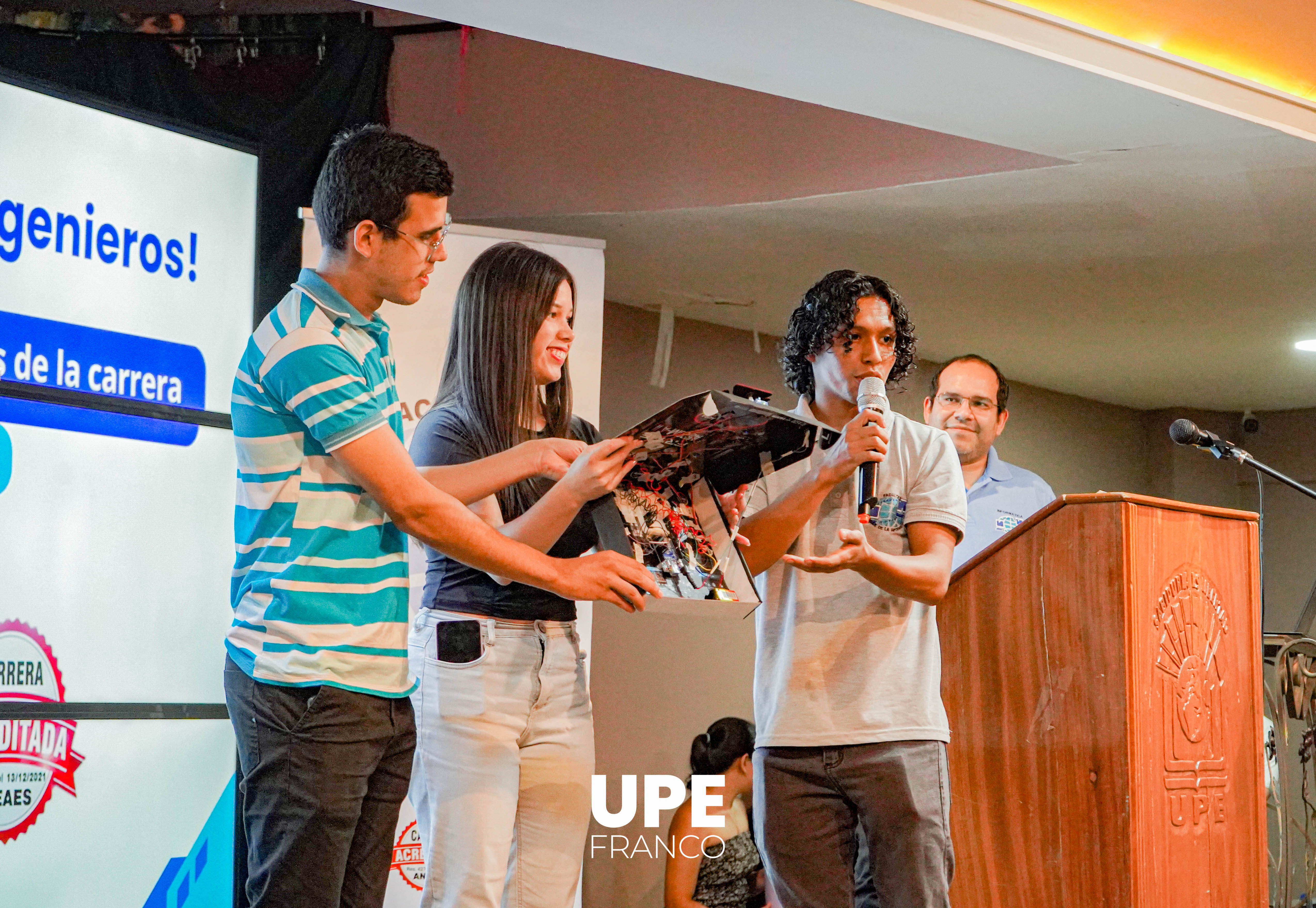Jornada de Inducción: UPE Franco da la Bienvenida a los estudiantes de Ciencias de la Informática