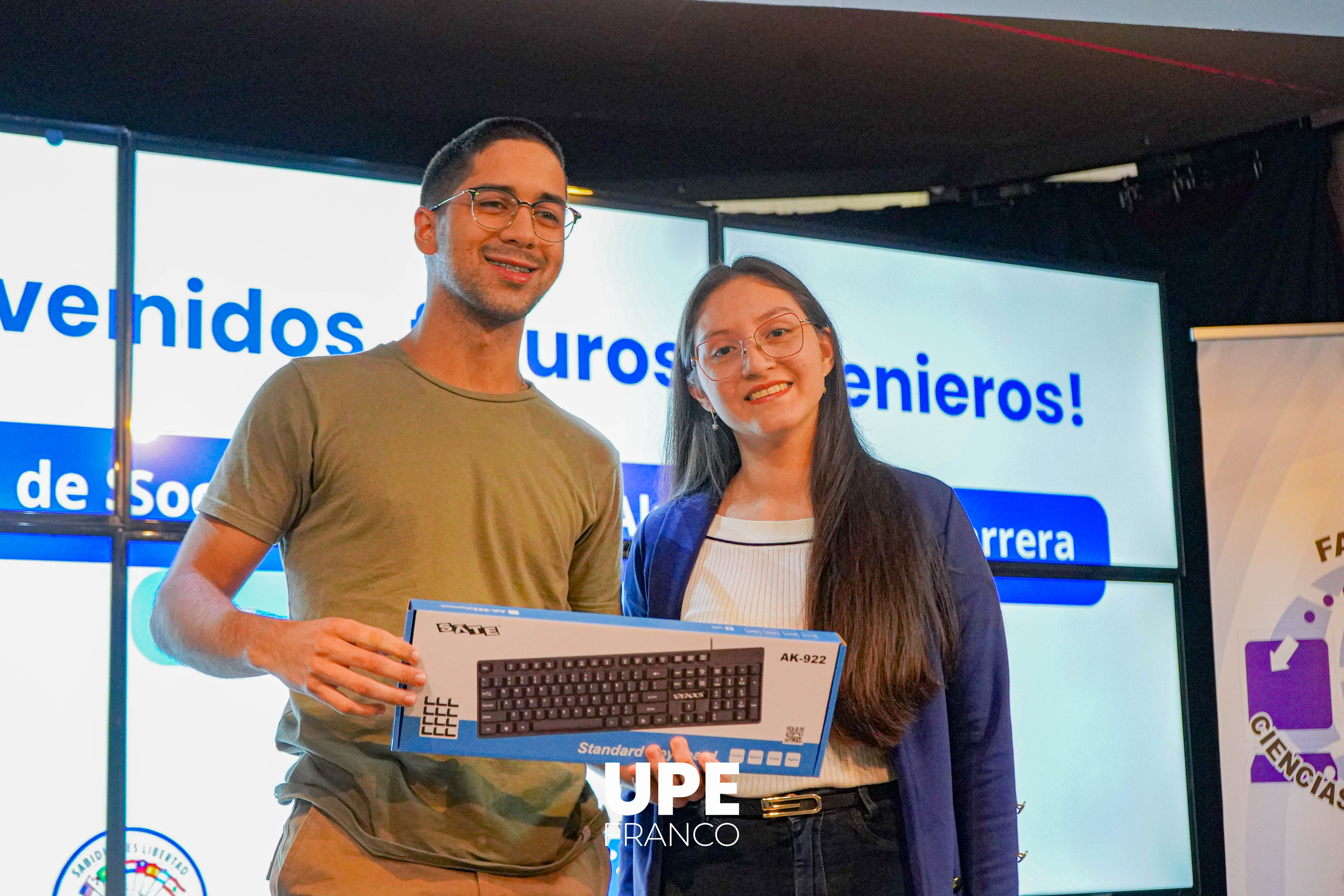 Jornada de Inducción: UPE Franco da la Bienvenida a los estudiantes de Ciencias de la Informática