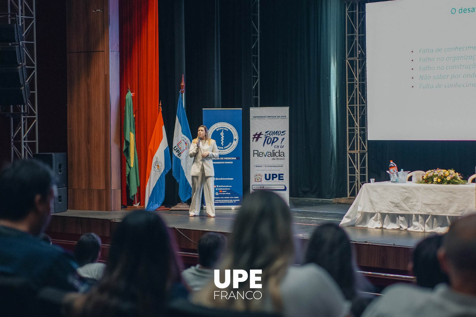 Éxito en el Seminario sobre Revalida INEP: UPE Franco y Estrategia MED