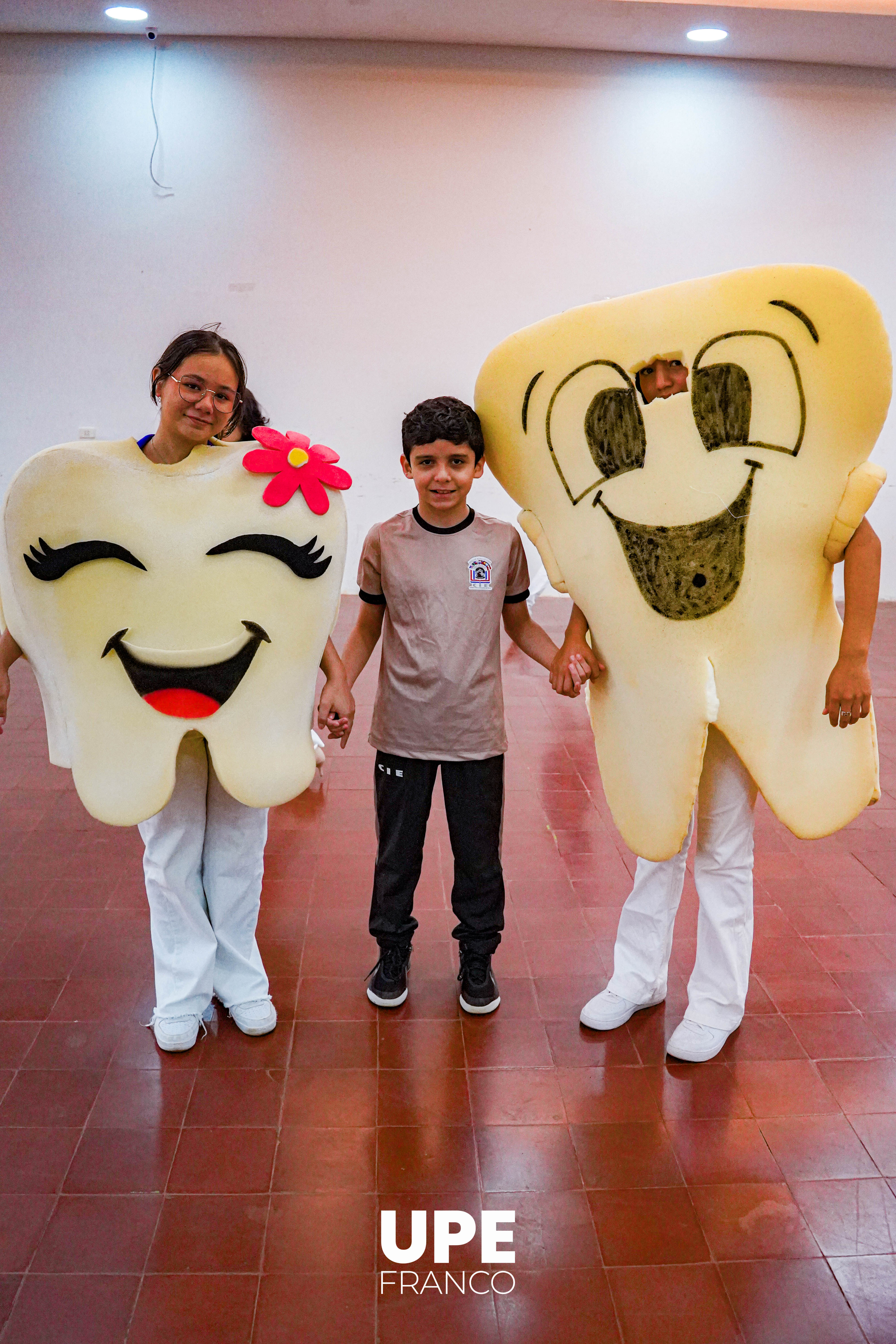 Día Mundial de la Salud Bucodental: Evento educativo y preventivo en la UPE FRANCO
