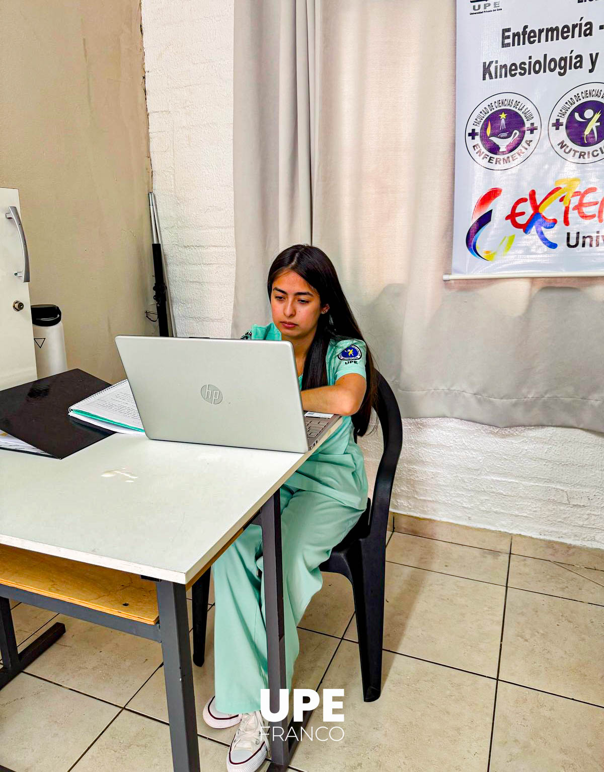 Estudiantes de Nutrición realizan Prácticas en Educación y Atención Nutricional en el Colegio Redentor