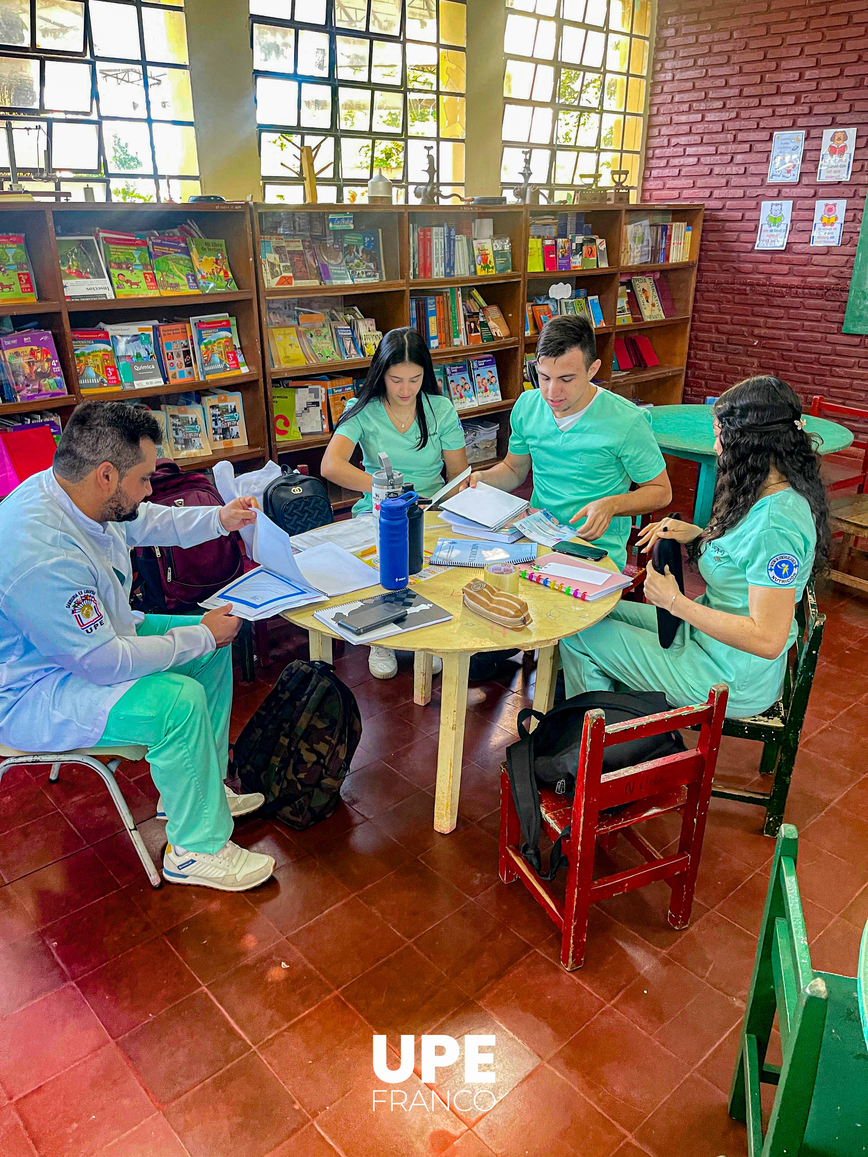 Estudiantes de Nutrición de UPE promueven hábitos saludables en la Escuela Moisés Bertoni