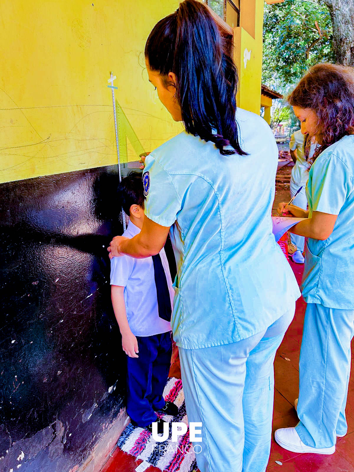 Estudiantes de Nutrición de UPE promueven hábitos saludables en la Escuela Moisés Bertoni