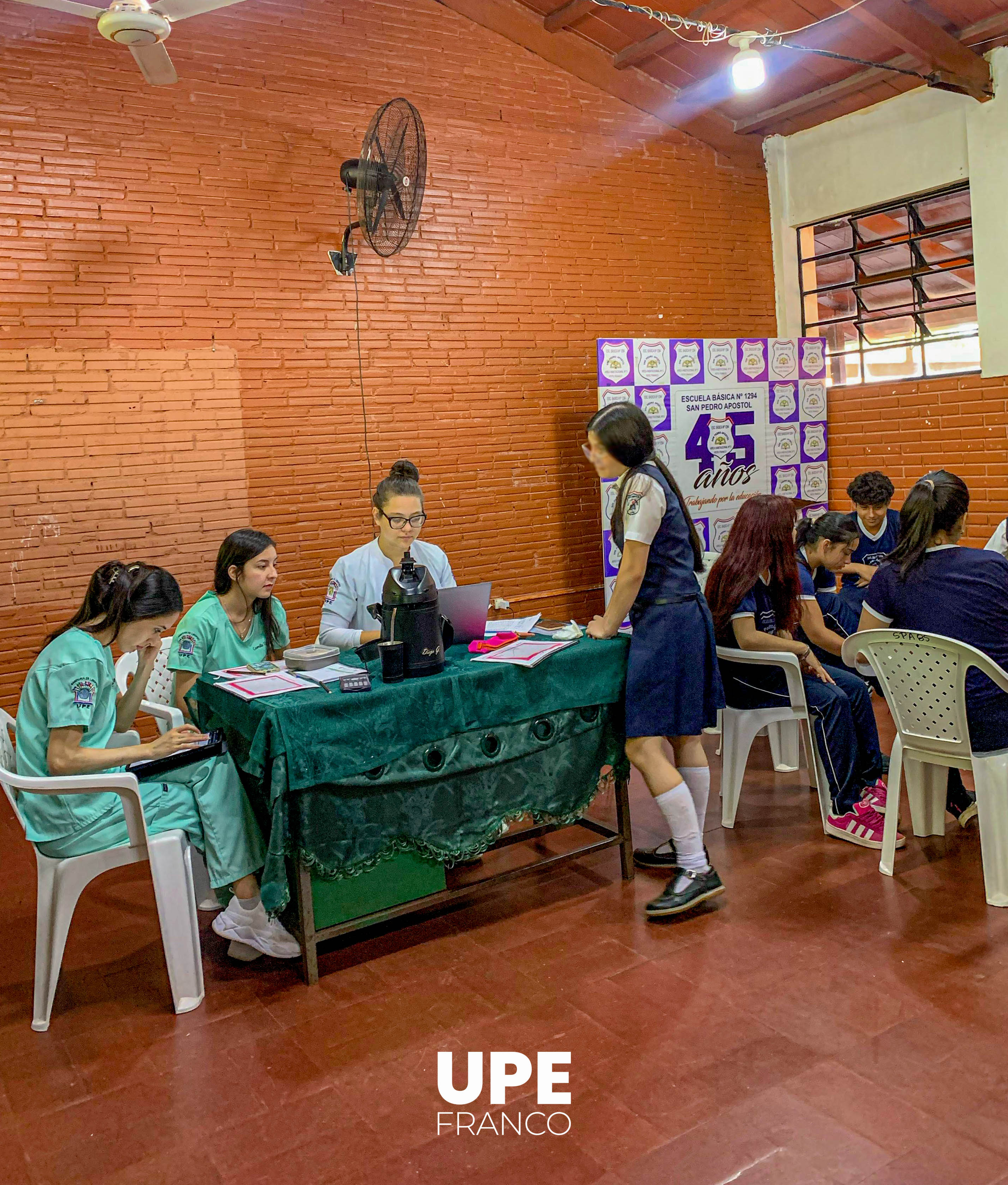 Evaluaciones y educación alimentaria en el Colegio San Pedro Apóstol: Prácticas profesionales