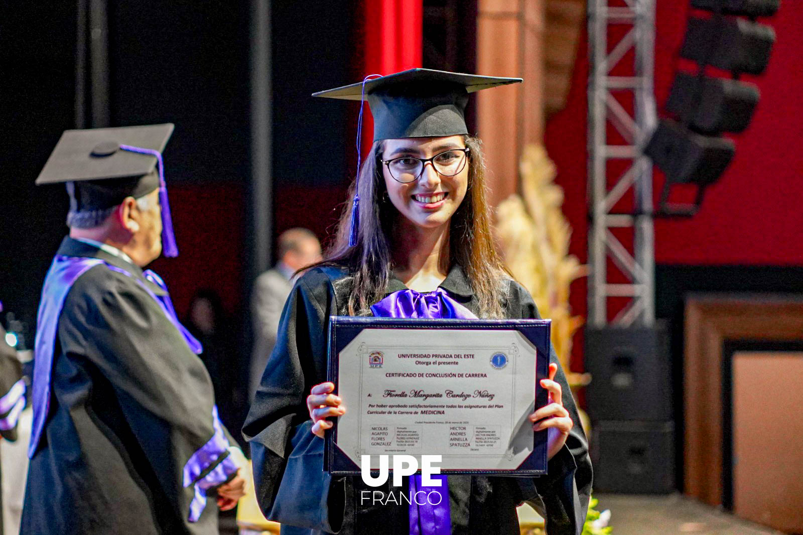 Ceremonia de Graduación UPE FRANCO: Carrera de Medicina - Promoción 2024