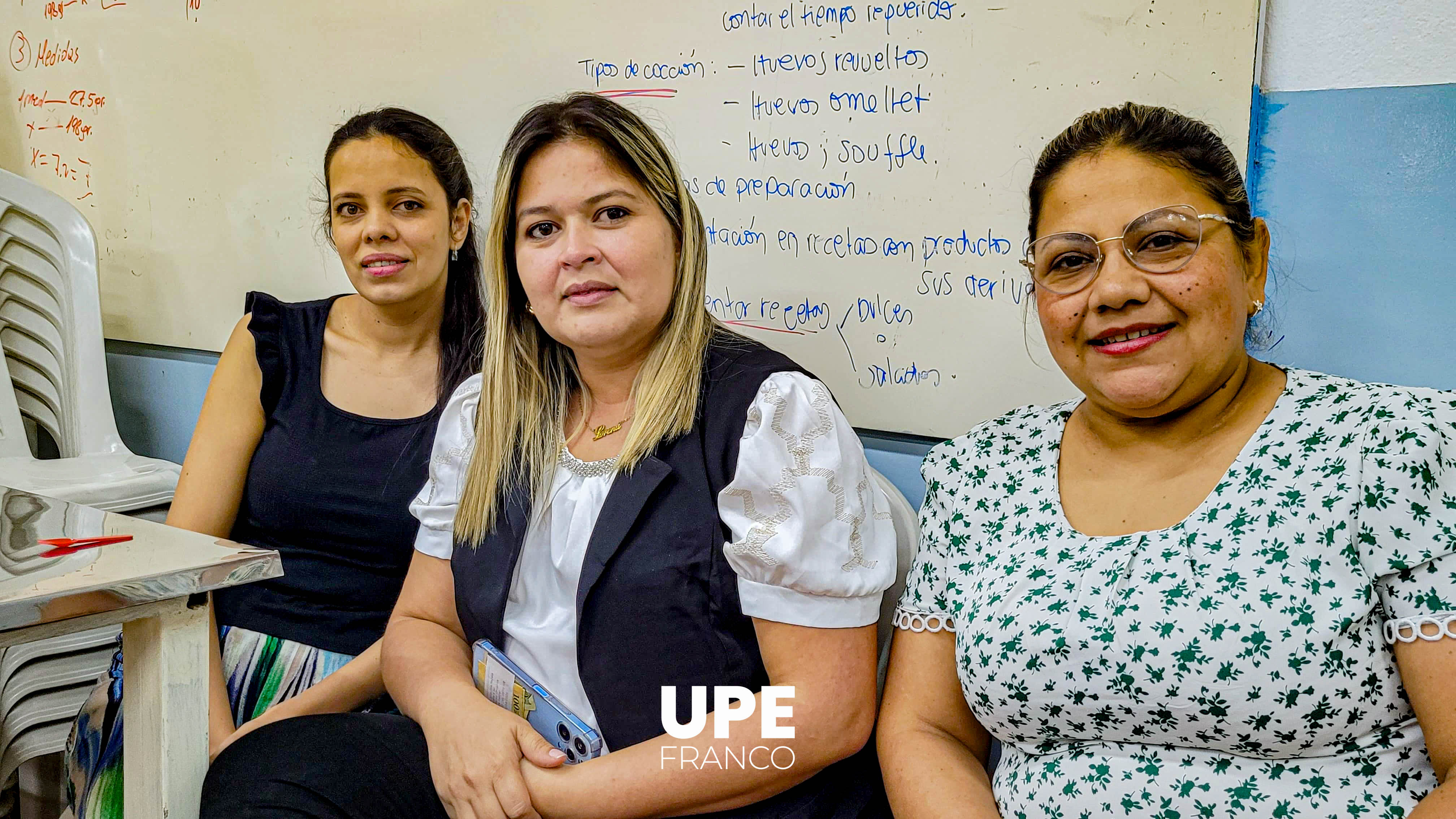 Concluye curso de galletitas y huevos de Pascua en la UPE Franco