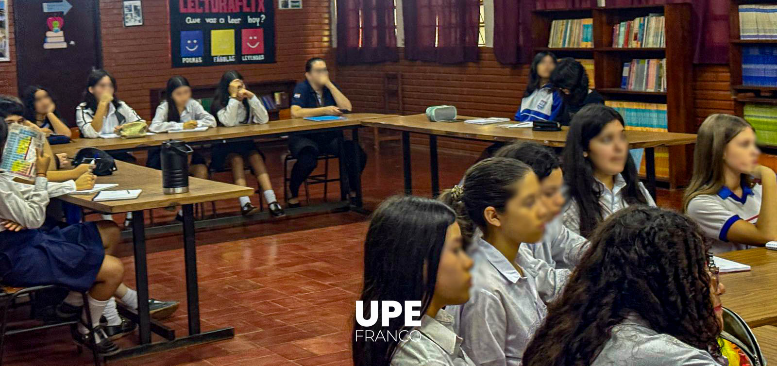 Estudiantes de Enfermería ofrecen Charlas Preventivas en el Colegio Dr. Raúl Peña