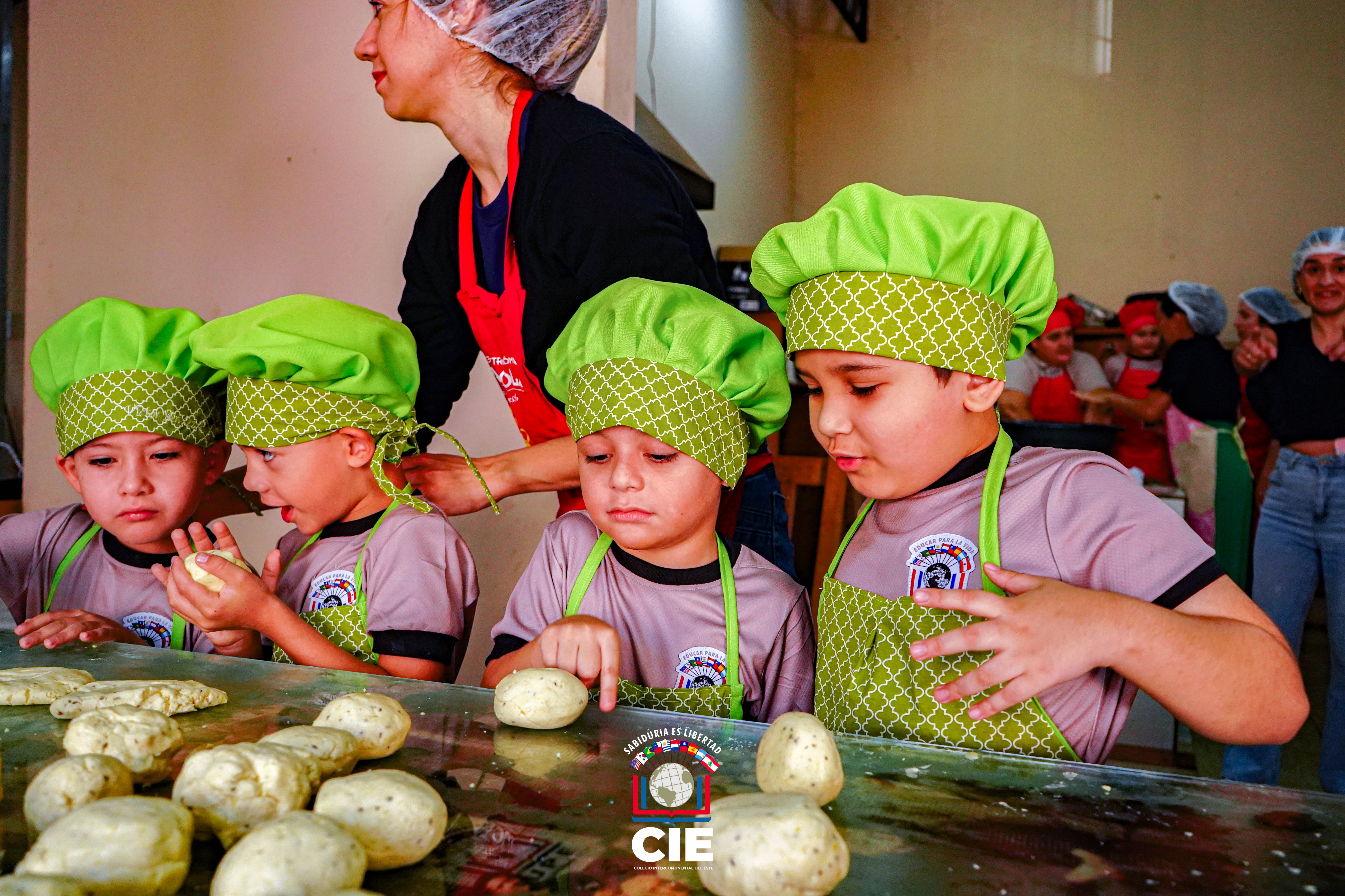 Tradición y aprendizaje en el CIE: Estudiantes del nivel inicial vivieron el “Chipa Apo”