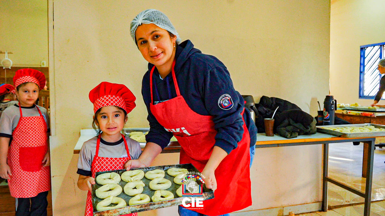 Tradición y aprendizaje en el CIE: Estudiantes del nivel inicial vivieron el “Chipa Apo”