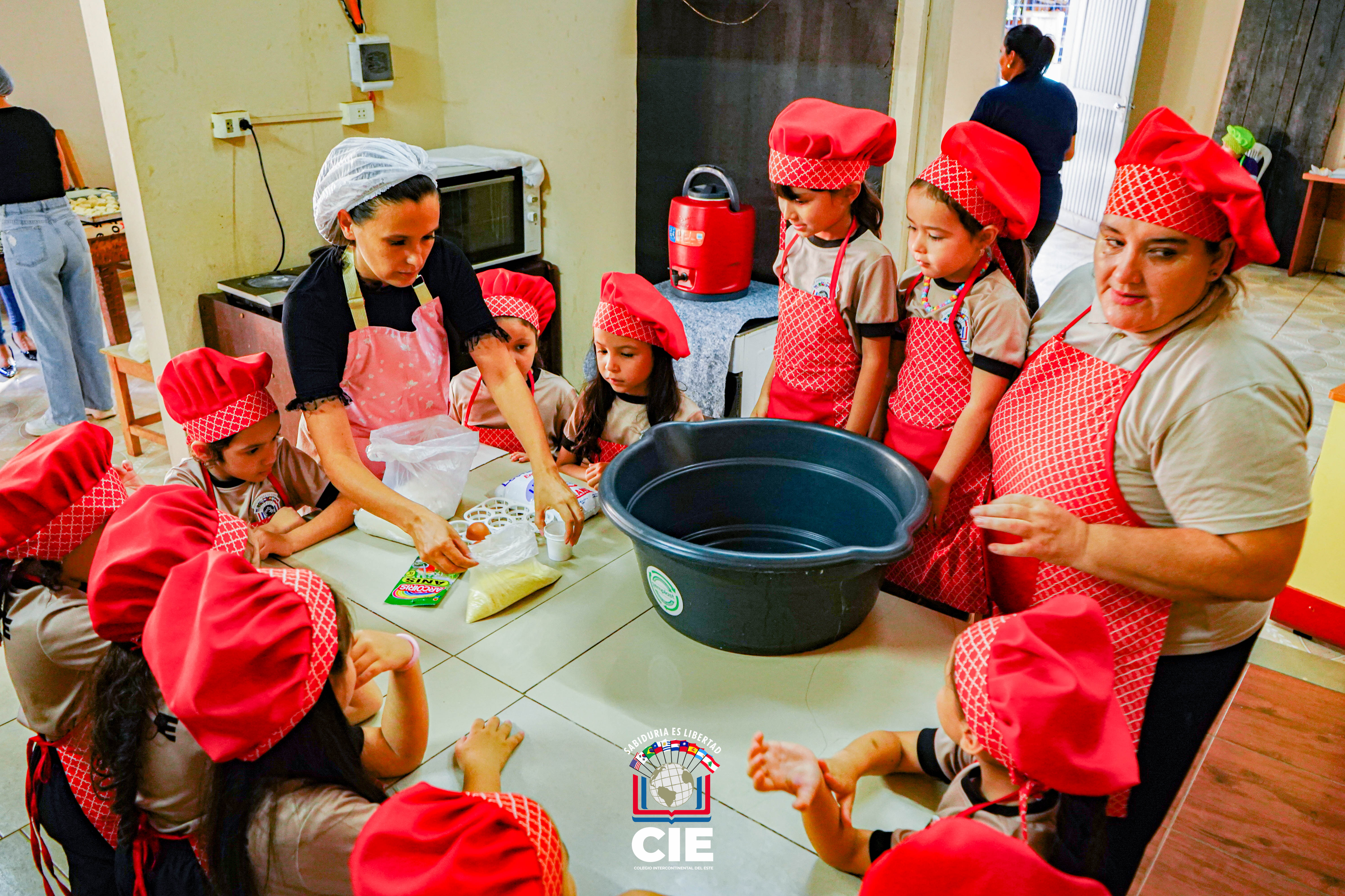 Tradición y aprendizaje en el CIE: Estudiantes del nivel inicial vivieron el “Chipa Apo”