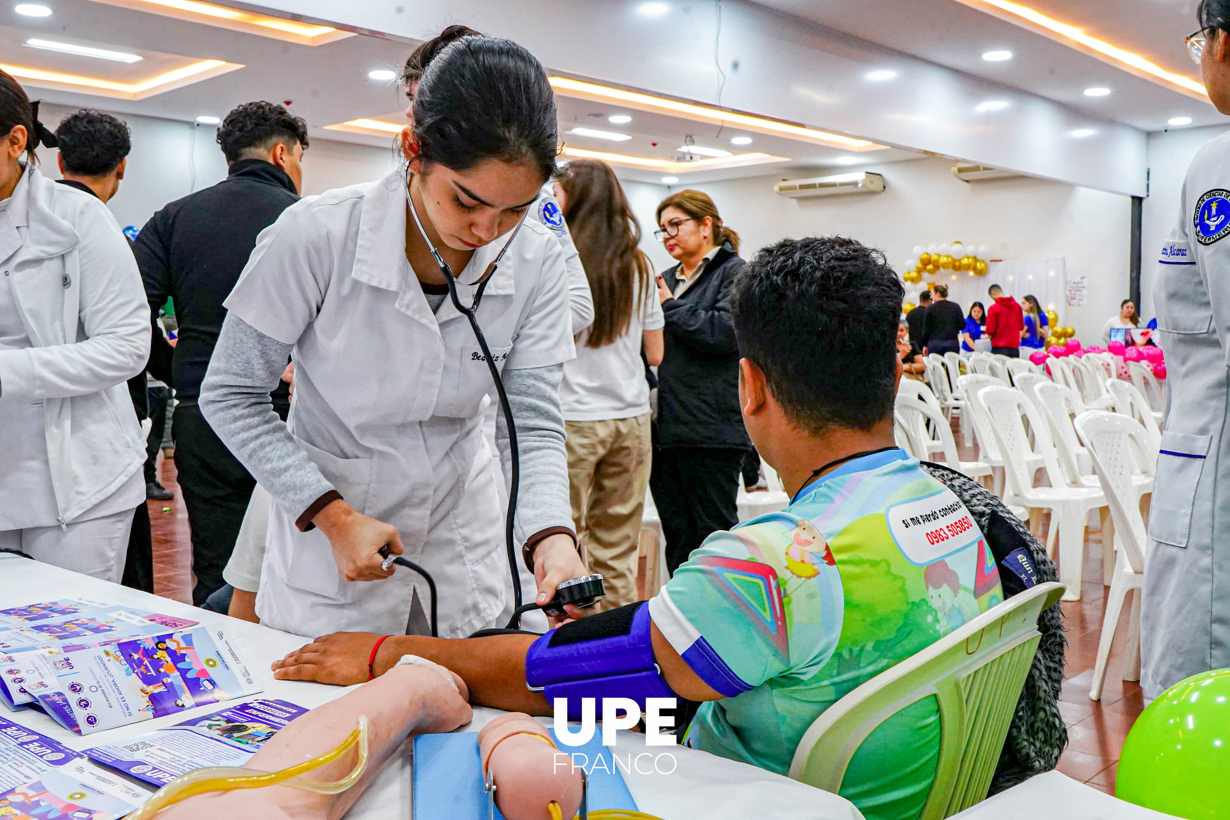 Concluye la IX Expo Salud en UPE FRANCO: Educación, salud y comunidad
