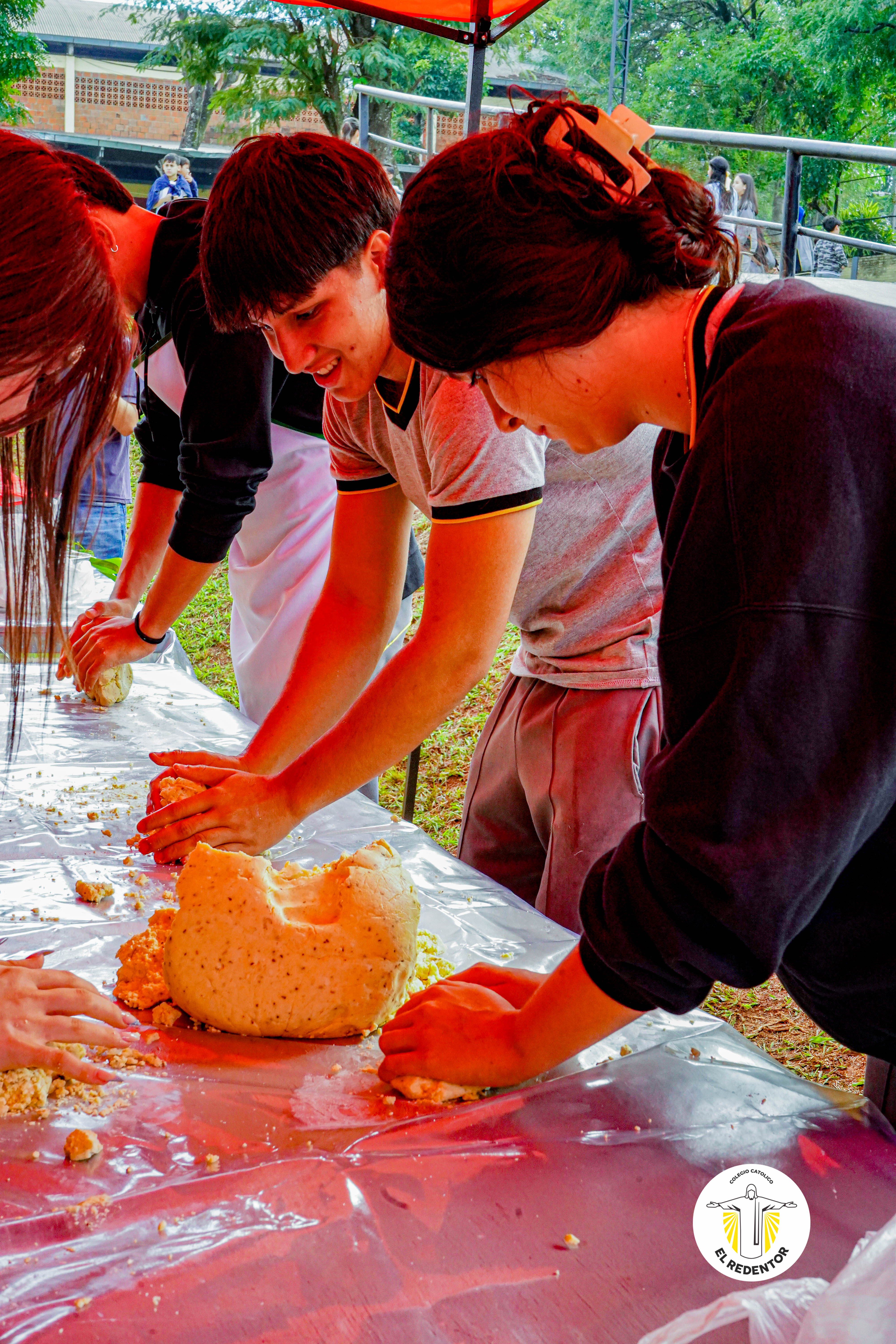 Chipa Apo: Tradición y aprendizaje en el Colegio Católico El Redentor