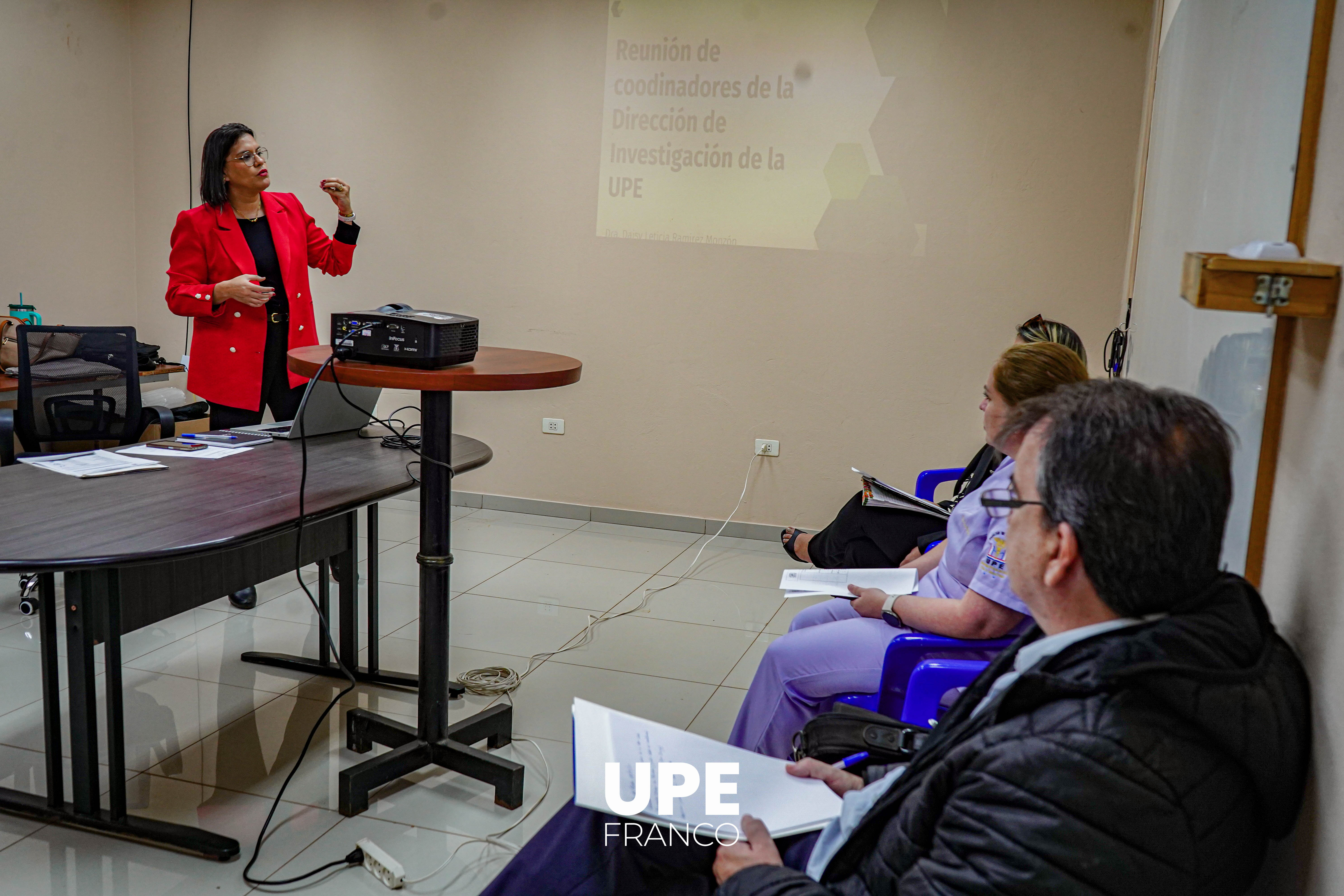 UPE FRANCO fortalece la Investigación Universitaria: Reunión de coordinación y gestión