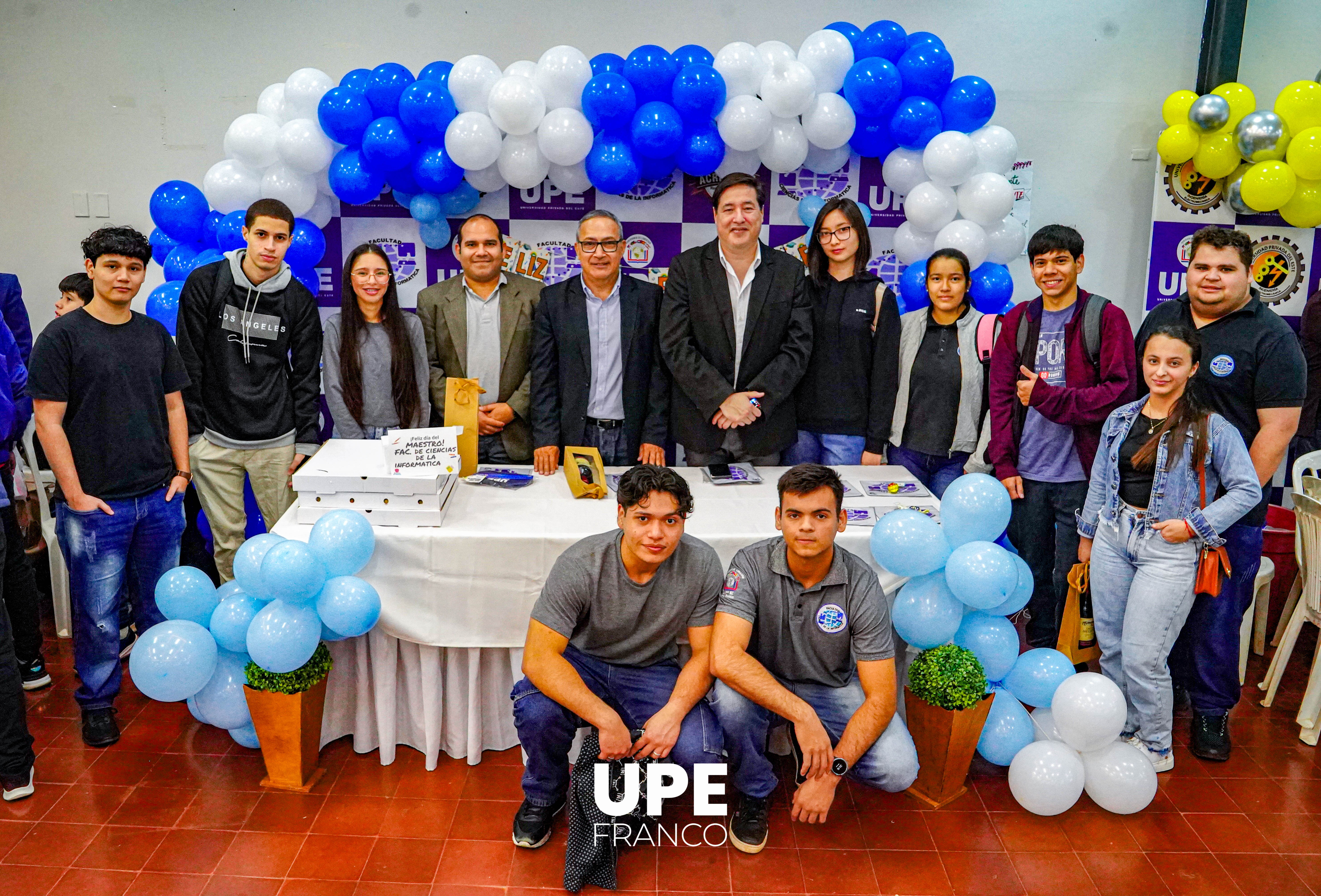 Día del Maestro: UPE Franco celebra la dedicación y entrega de sus docentes