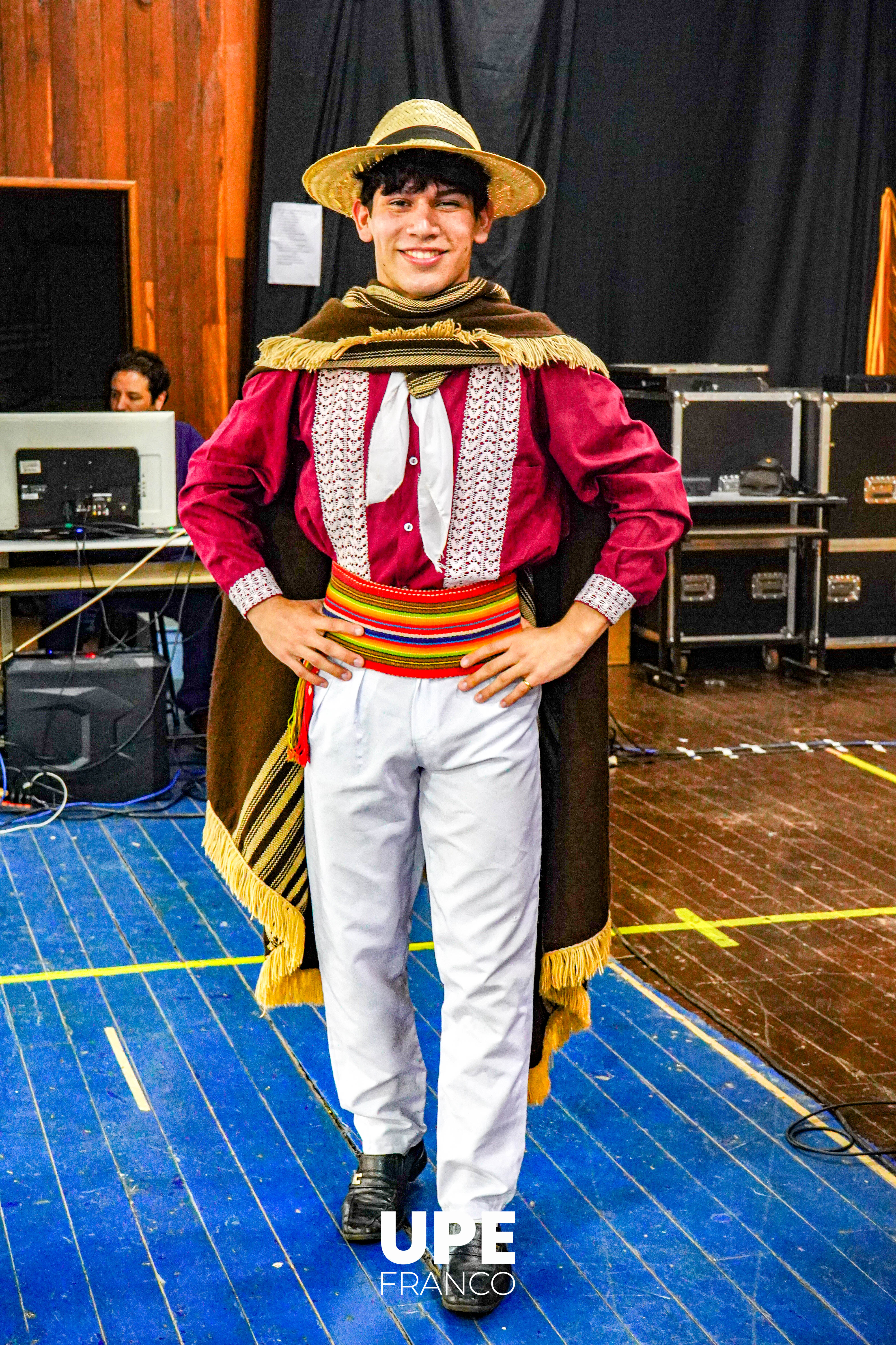 Día del Maestro: UPE Franco celebra la dedicación y entrega de sus docentes