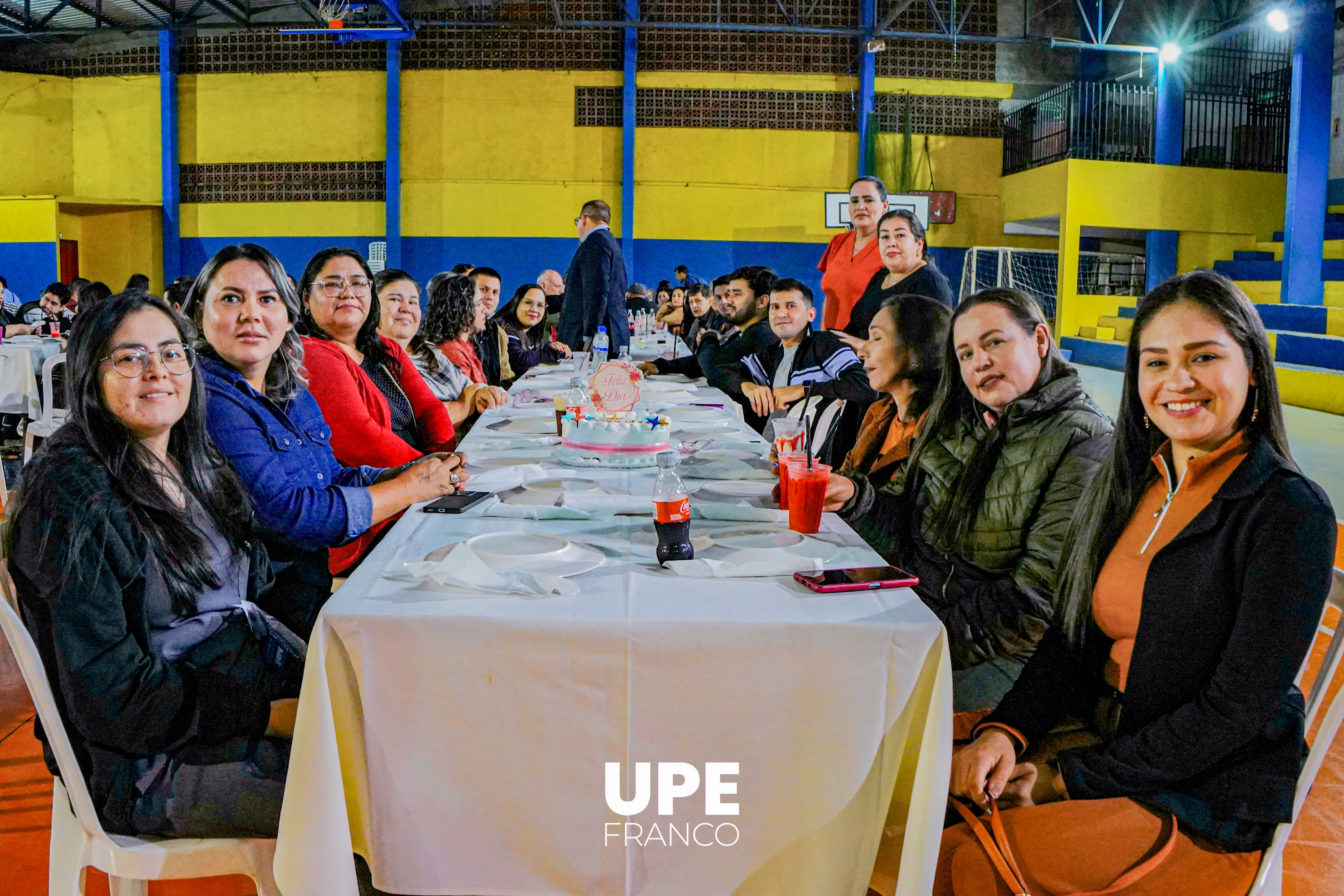 UPE Franco celebra el Día del Trabajador: Cena de confraternización