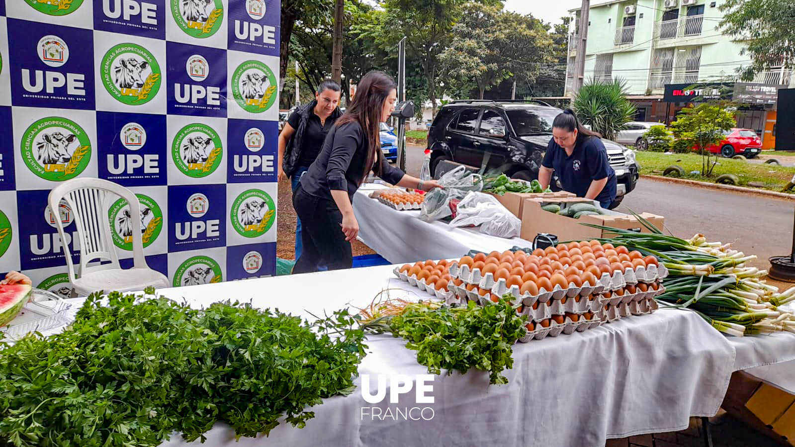 Feria hortigranjera en UPE FRANCO: Formación práctica y vínculo comunitario