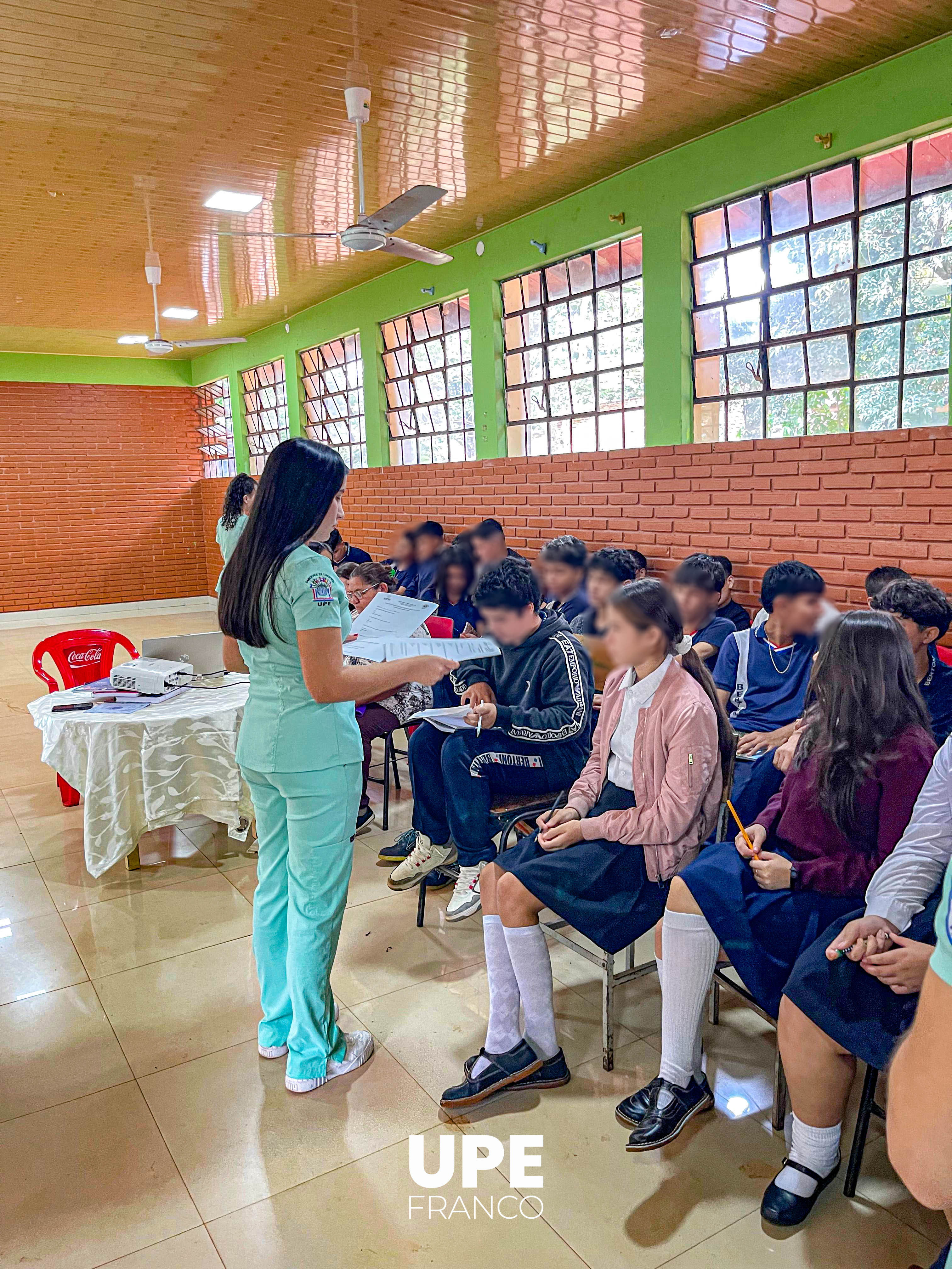 “El lado oscuro del azúcar”: Proyecto de concientización alimentaria en la comunidad escolar