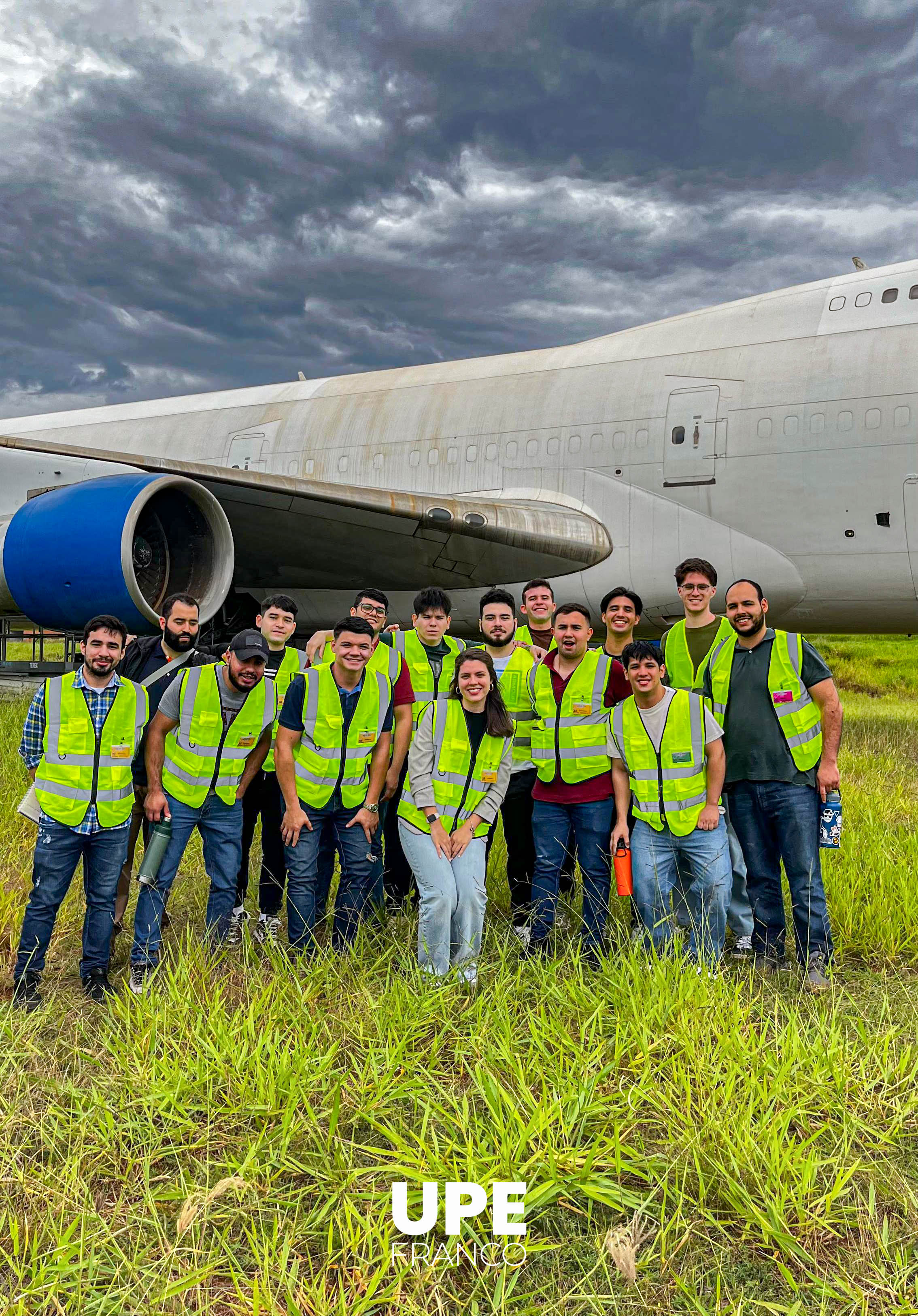 Visita Técnica al Aeropuerto Internacional Guaraní: Formación práctica