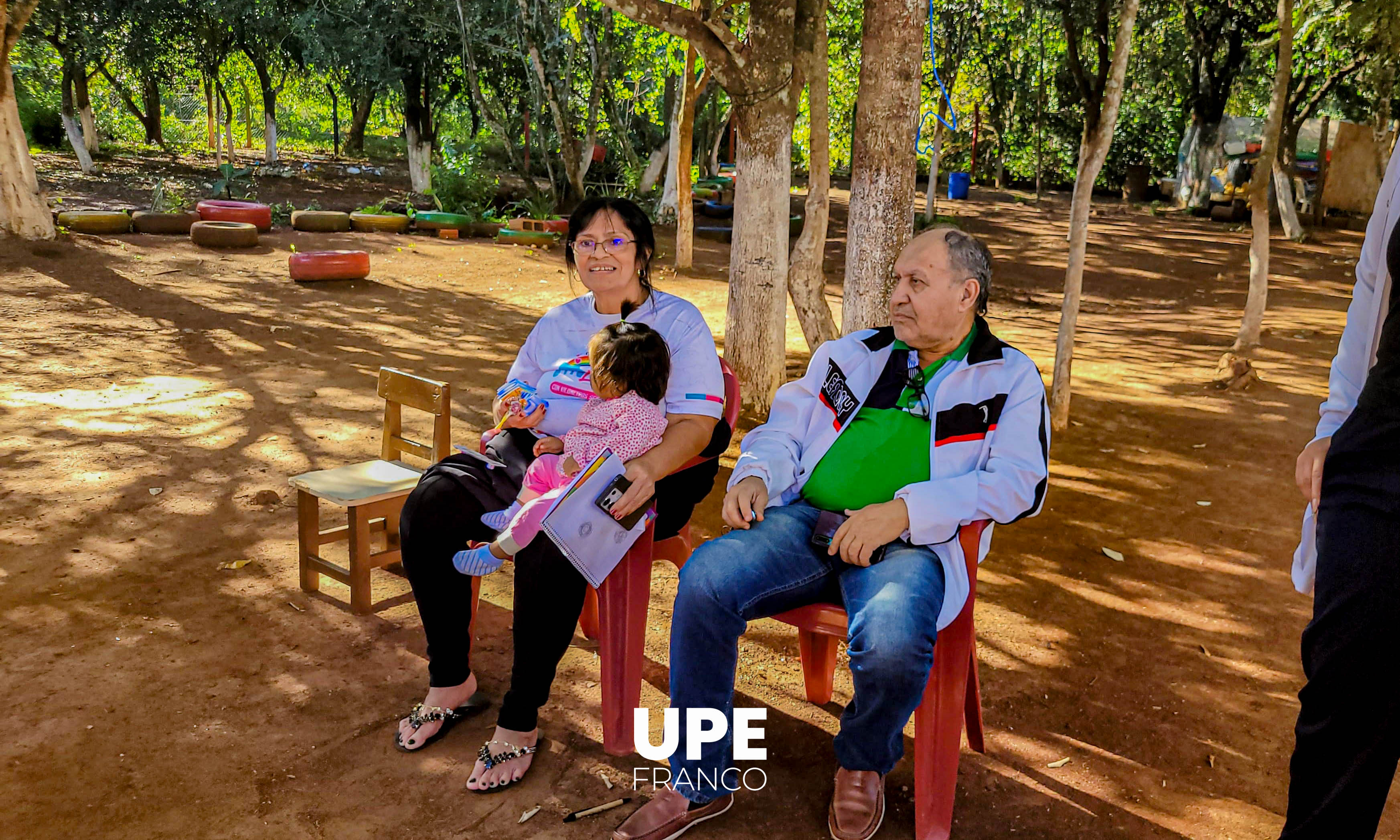 Proyecto Manos que cuidan, corazones que sanan: Extensión universitaria en la Fundación Las Tías