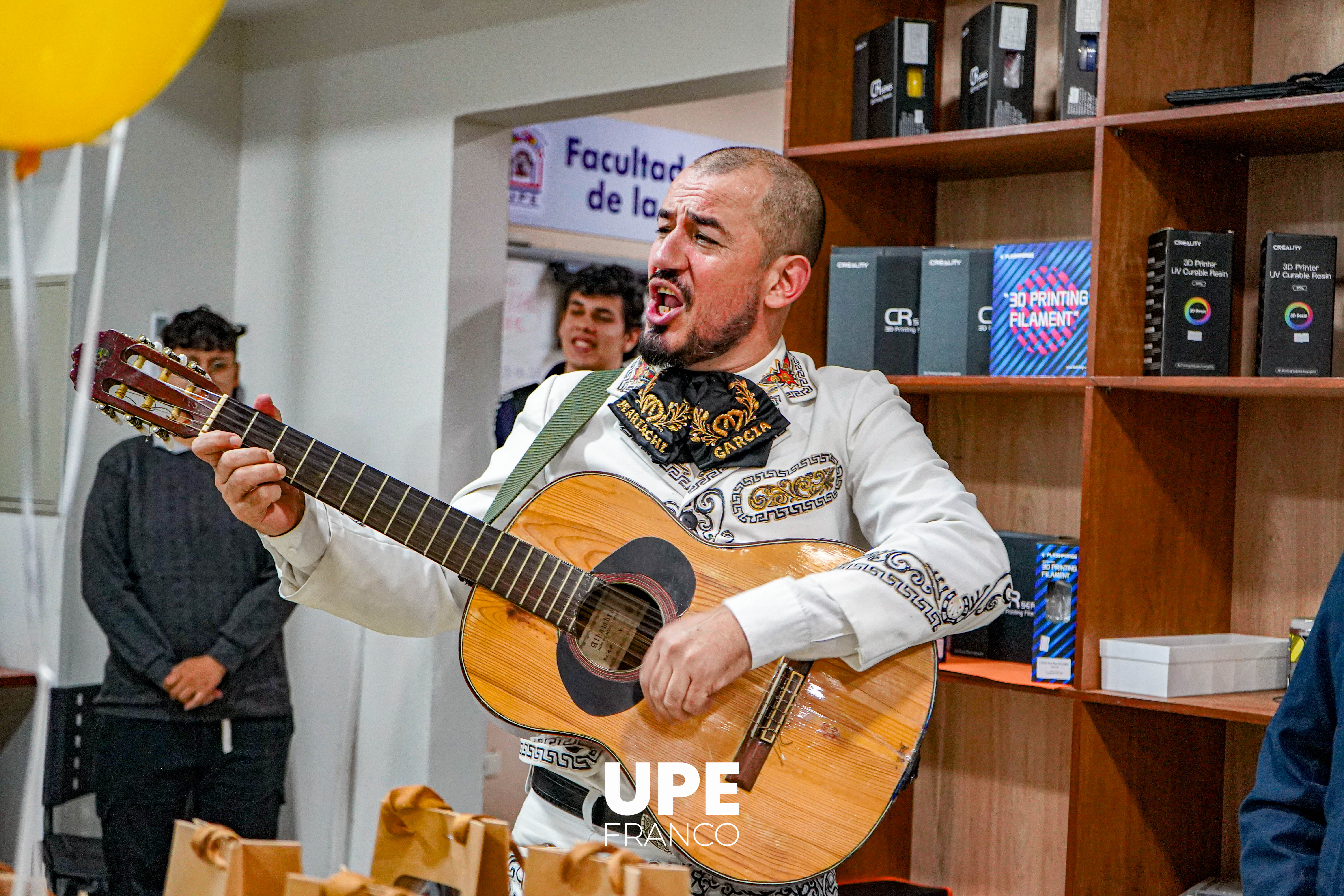 Gratitud y reconocimiento: Docentes de la Facultad de Informática celebraron su día