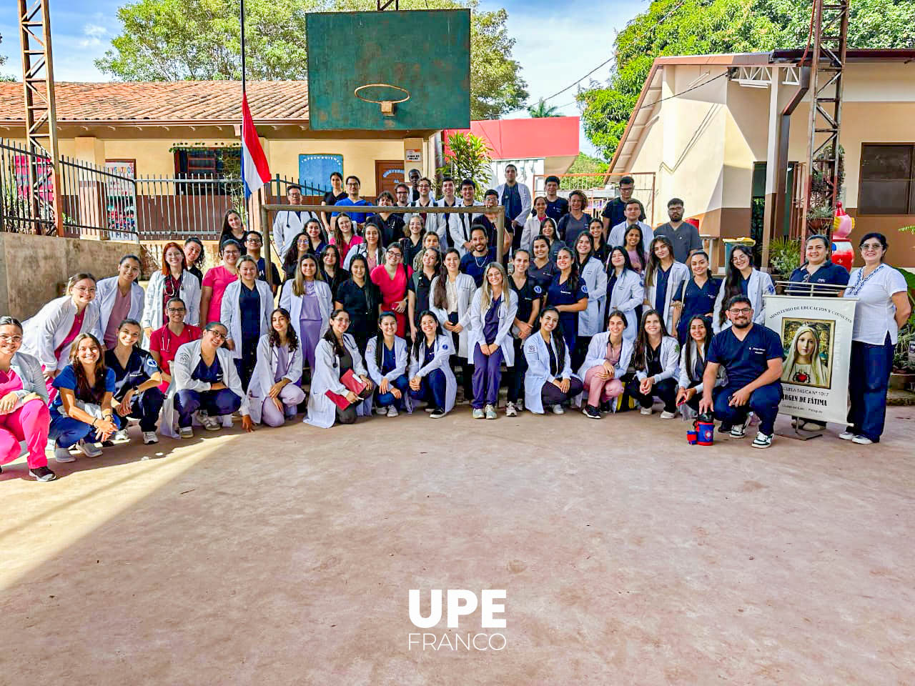  Jornada de inspección médica: Alumnos de Medicina aplican conocimientos en la comunidad escolar