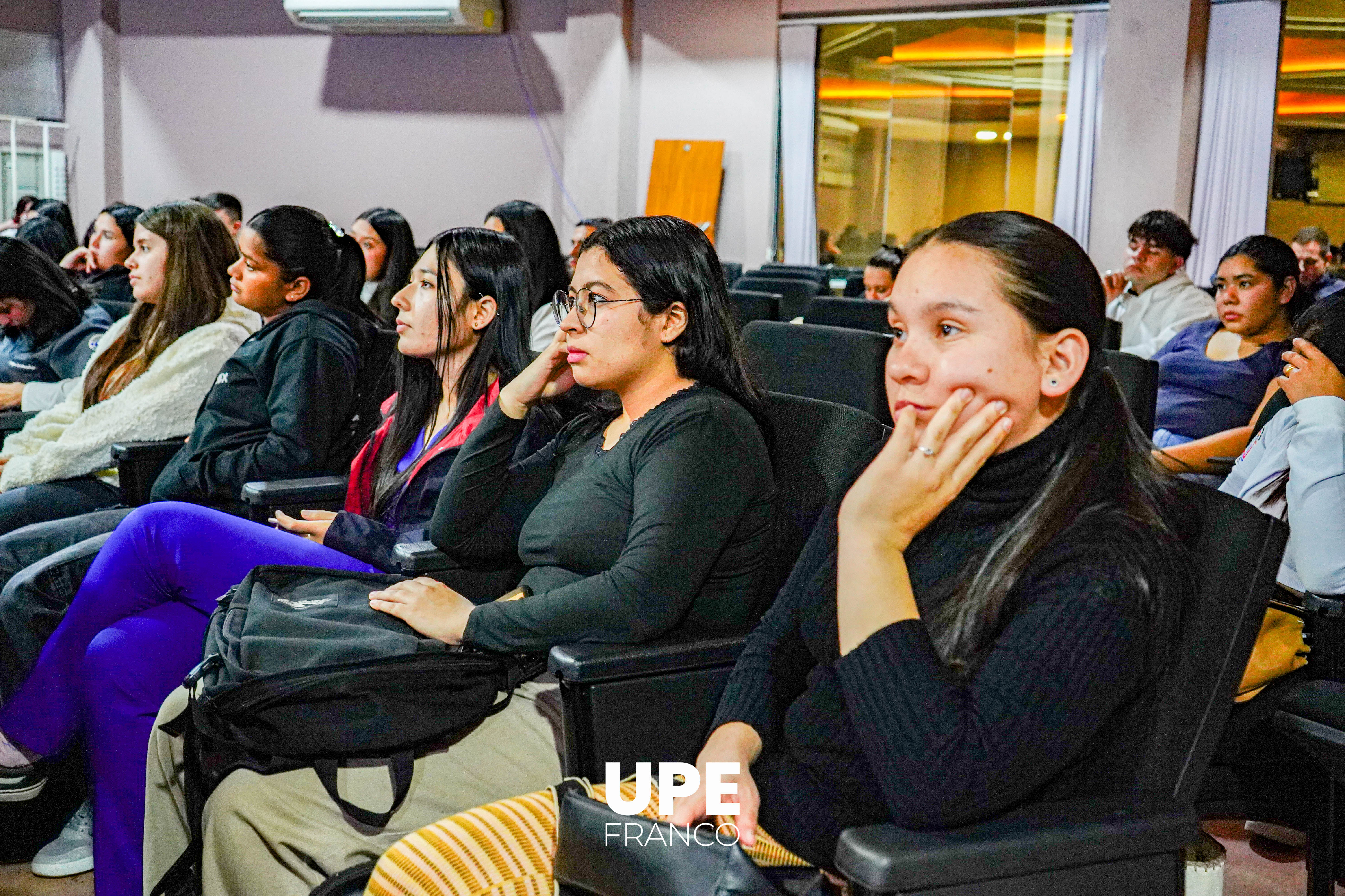 UPE Franco celebró el Día Internacional de la Enfermería con seminario académico