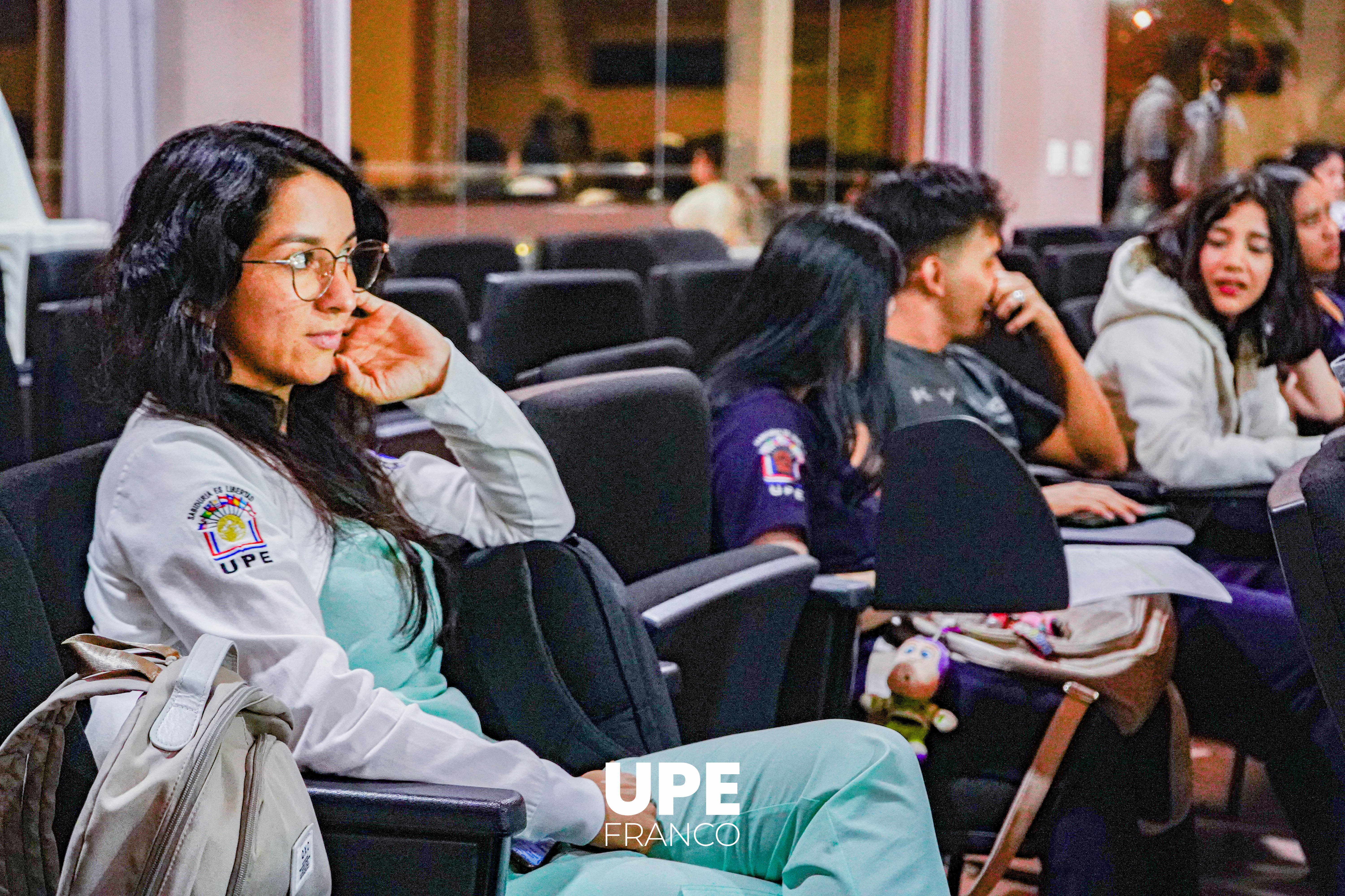 Proyecto “Más Allá del Espejo: Hacia una Imagen Corporal Saludable”