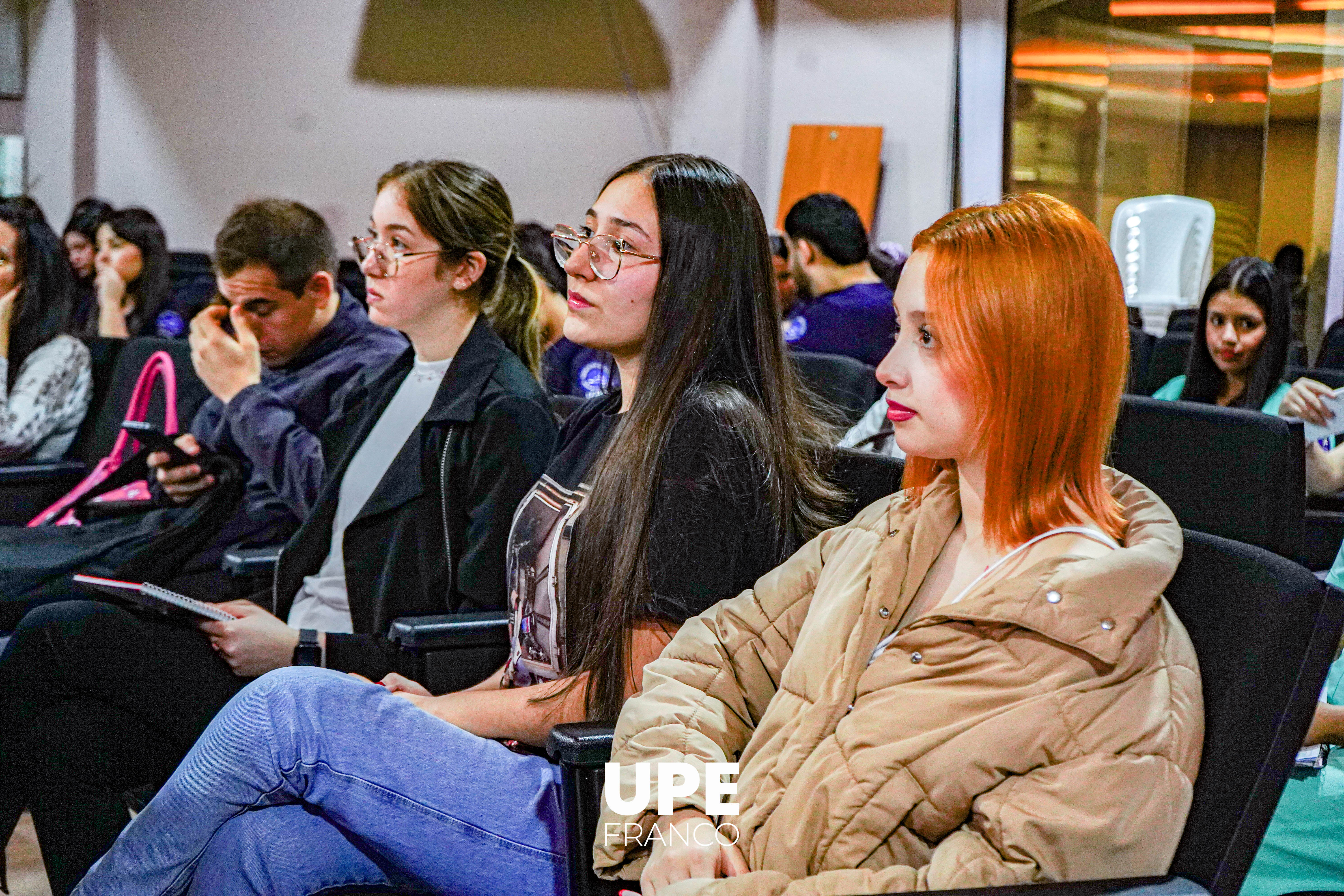 Proyecto “Más Allá del Espejo: Hacia una Imagen Corporal Saludable”