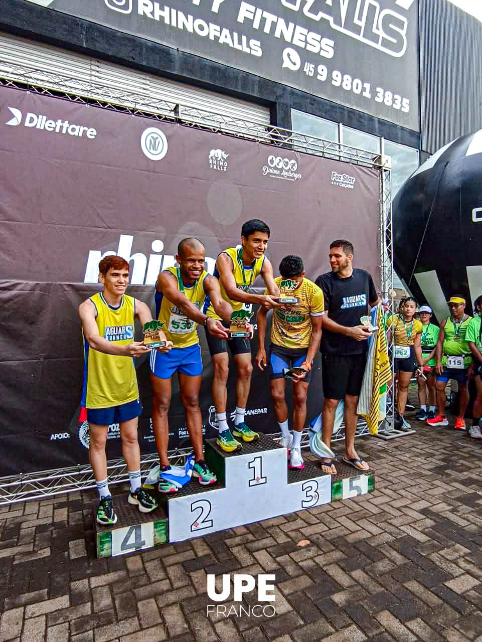 Orgullo UPE: Estudiante de Kinesiología y Fisioterapia triunfa en corrida de Foz de Iguazú