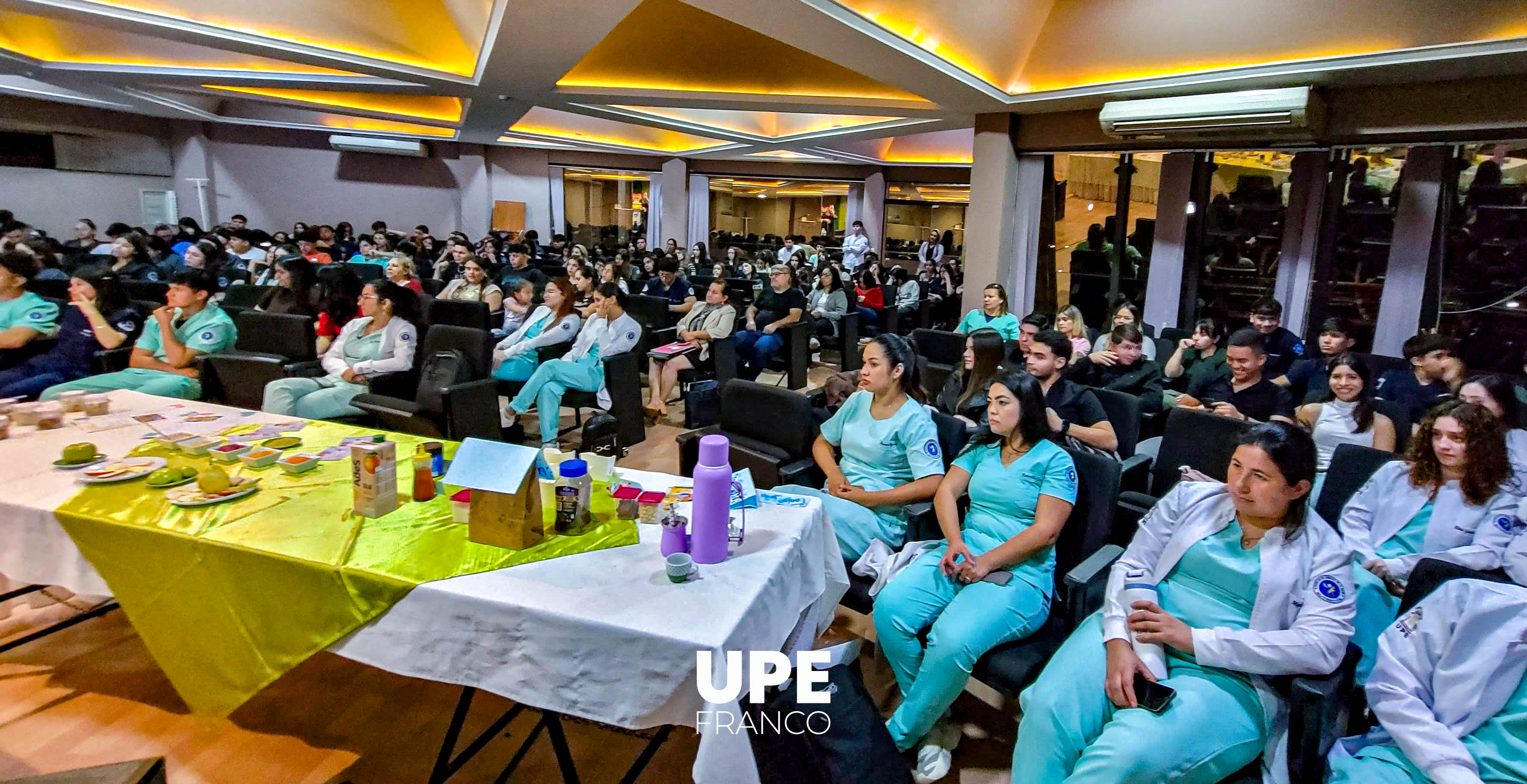 Charla sobre Lactancia Materna en la UPE Franco