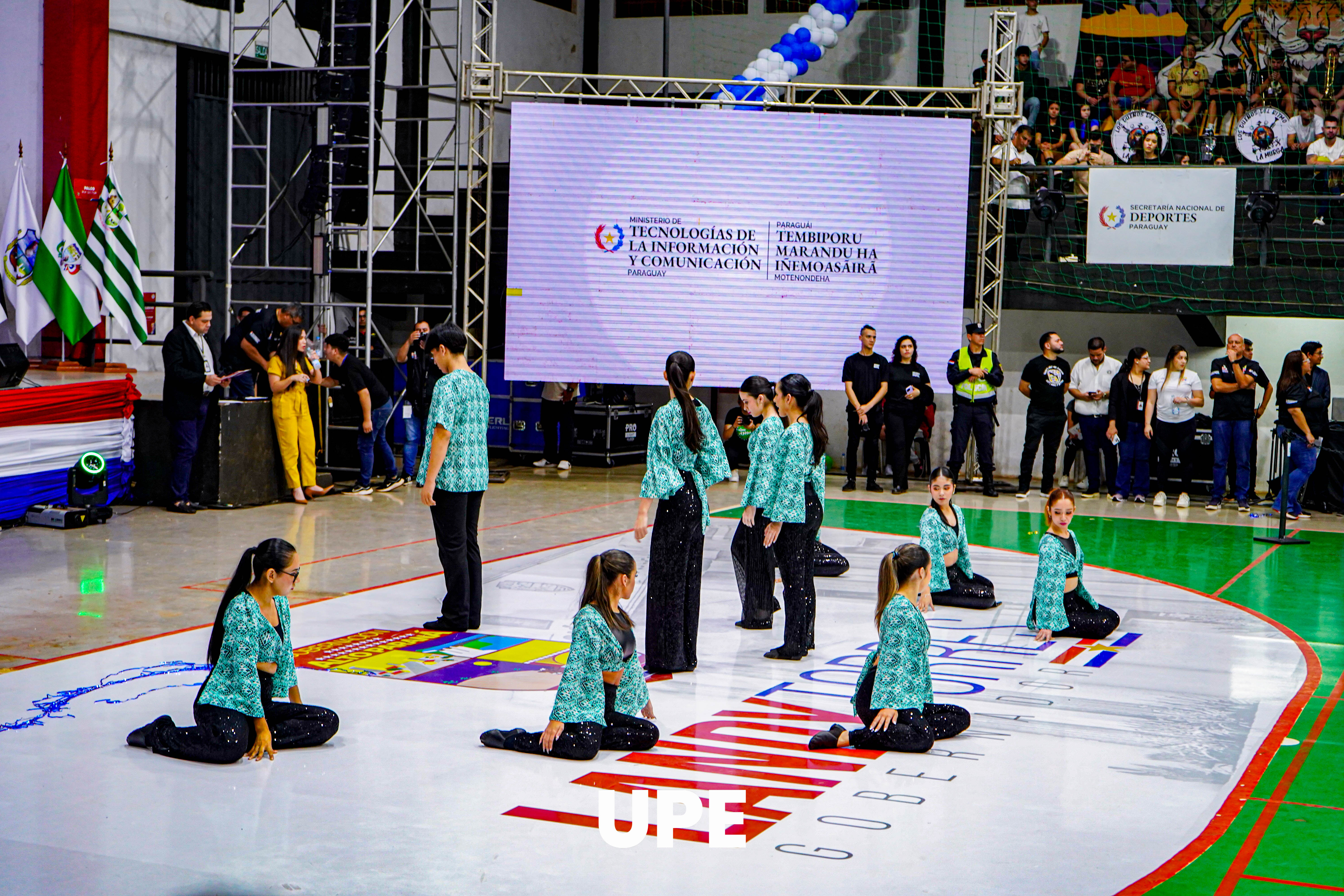 UPE presente en la inauguración de los Juegos Universitarios del Paraguay 2025