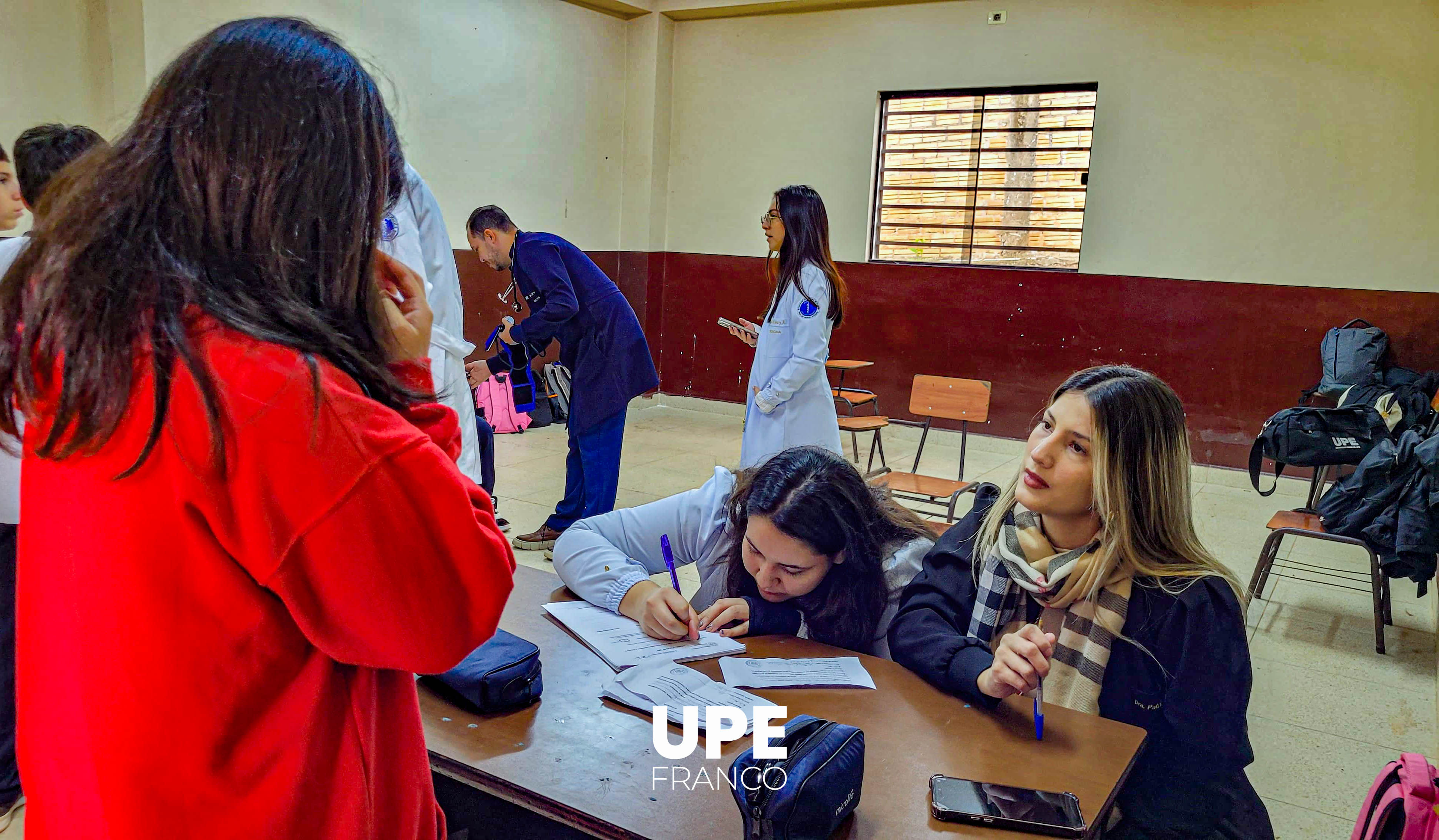 Estudiantes de Medicina realizaron inspección médica en la Escuela Virgen de Fátima