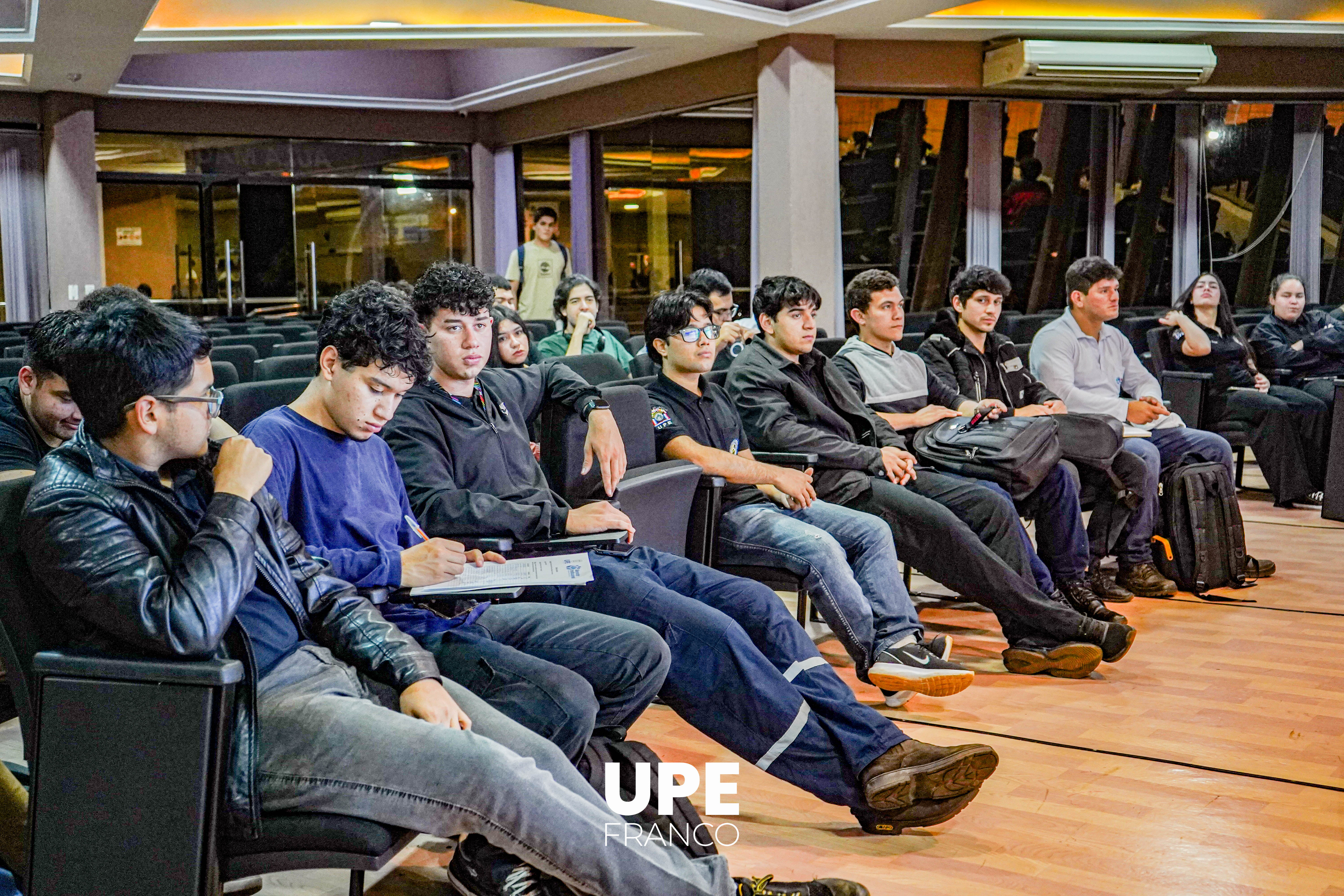 Charla sobre Salud Mental y Bienestar Universitario