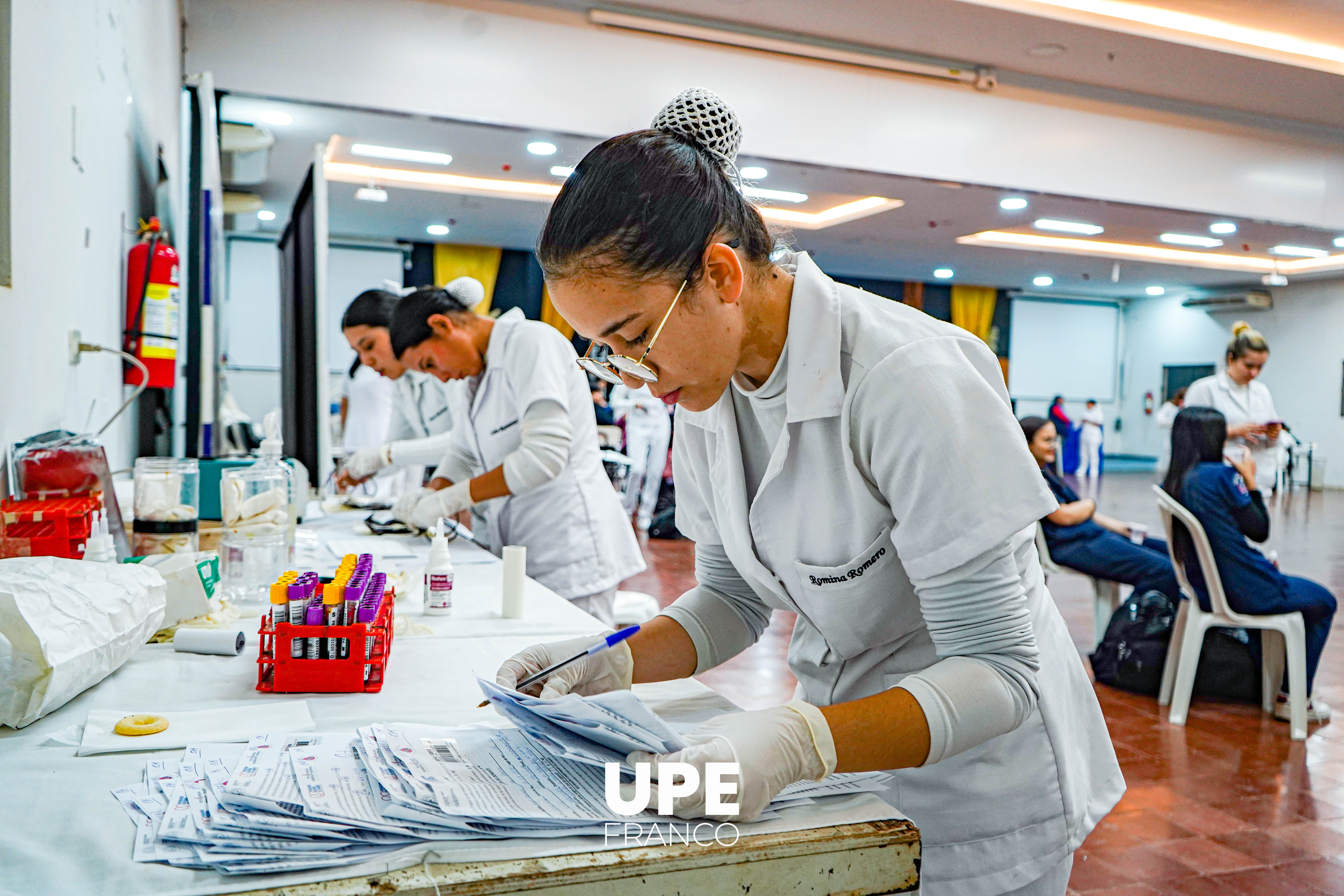 Campaña de Donación de Sangre en la UPE Franco: VII Edición