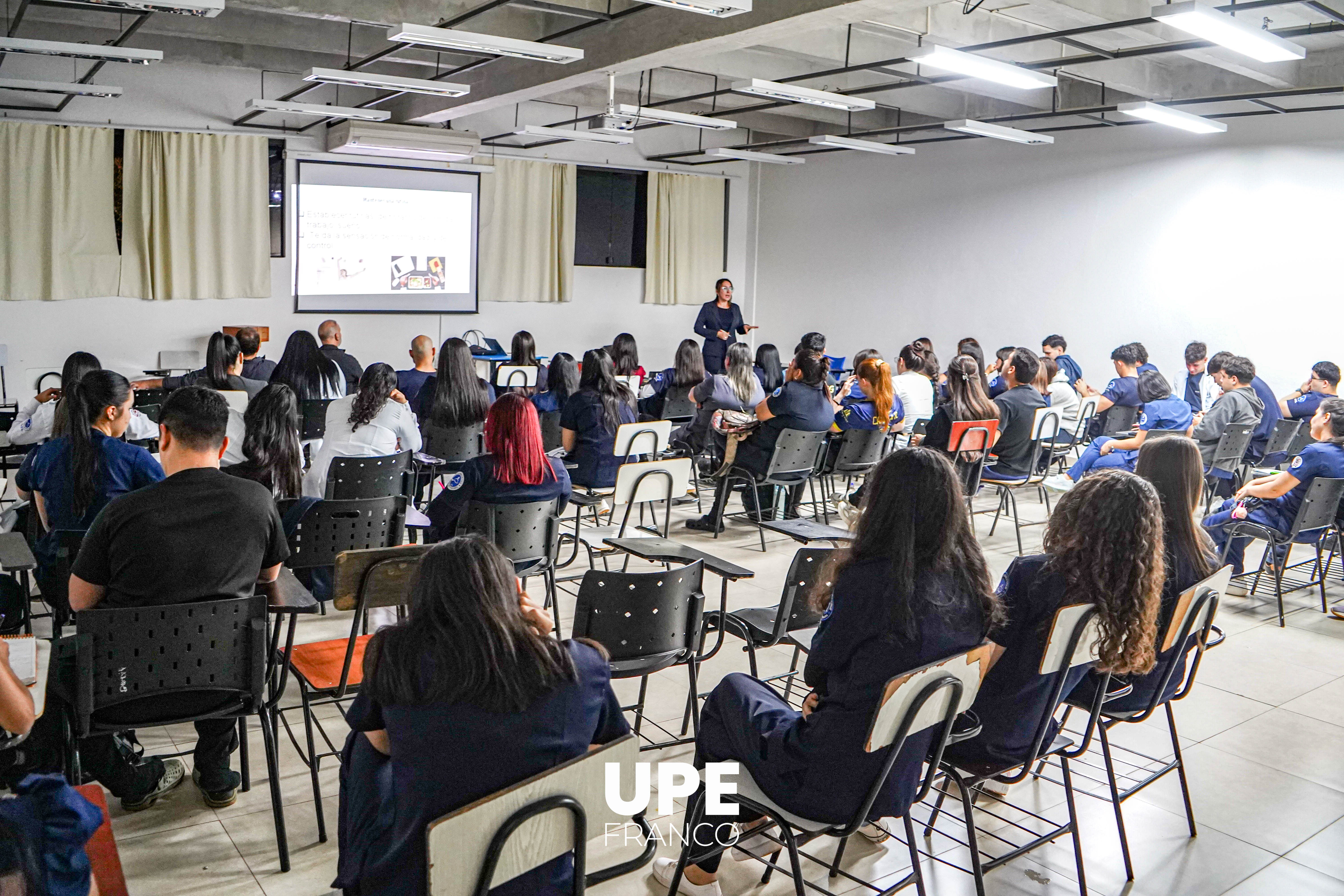 Salud Mental y Bienestar Universitario: Jornada Informativa en Ciencias de la Salud