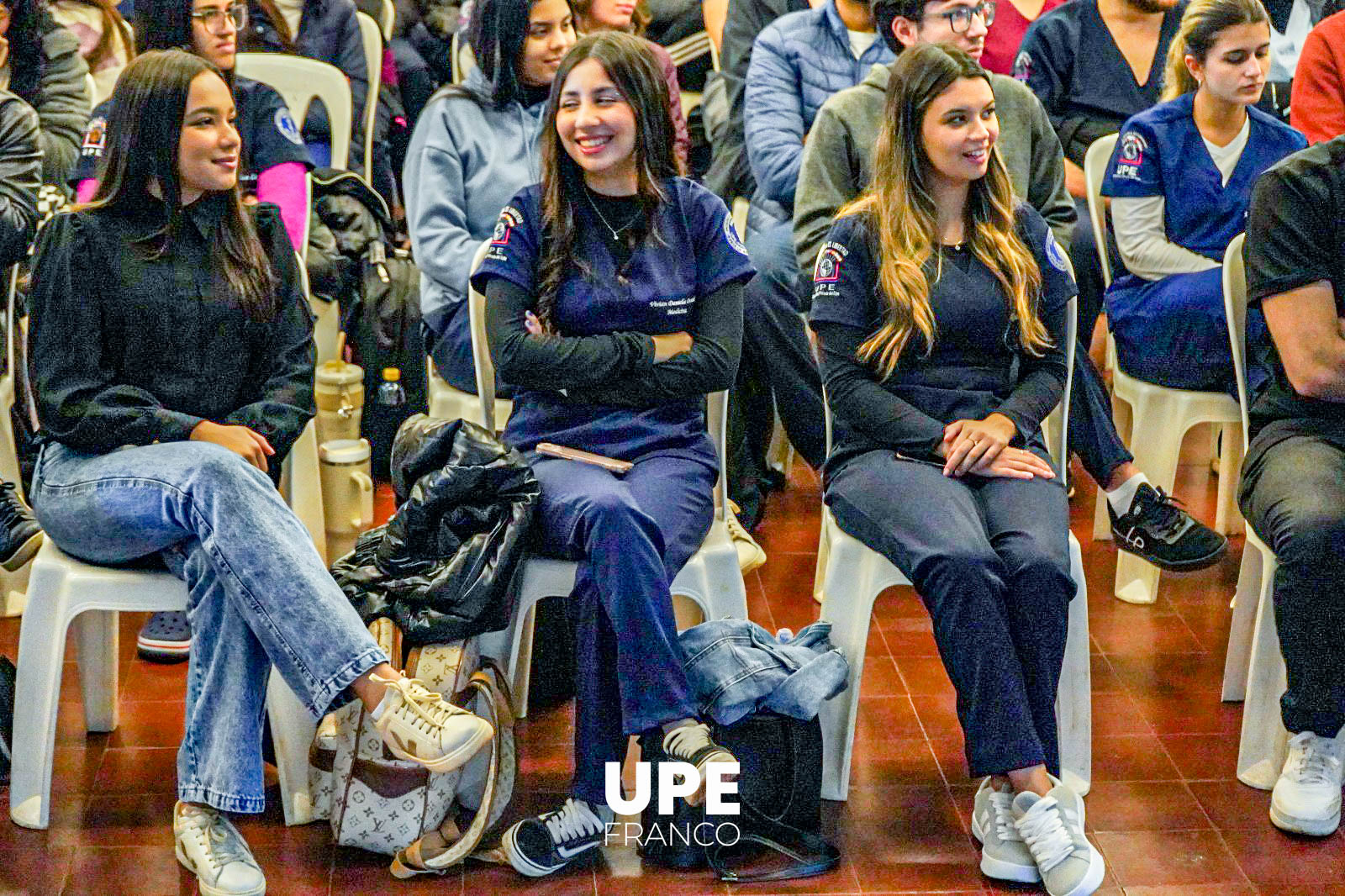 Estudiantes de Medicina UPE reciben capacitación en Primeros Auxilios