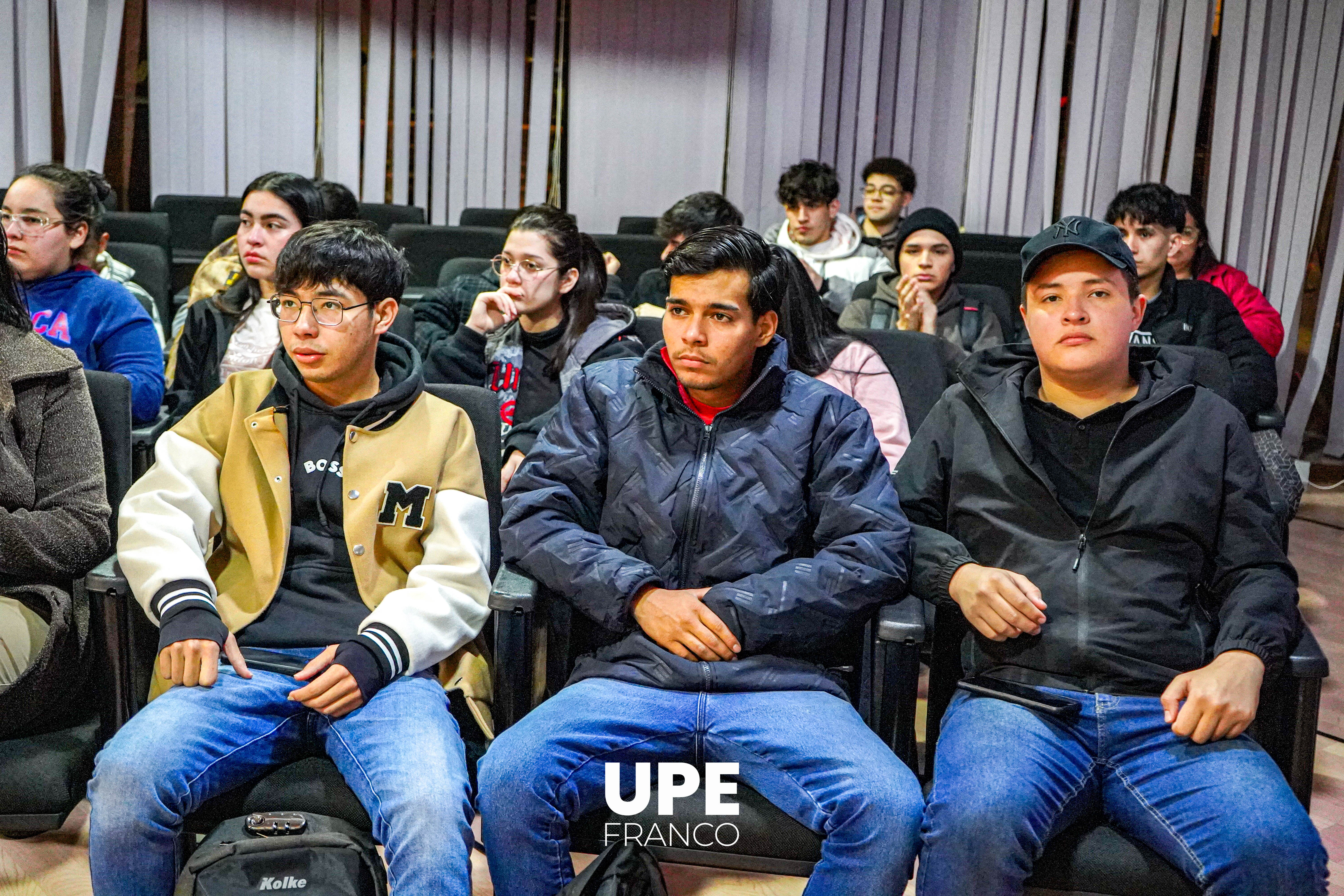 Paraguay al Espacio: UPE Franco recibió a la Agencia Espacial del Paraguay