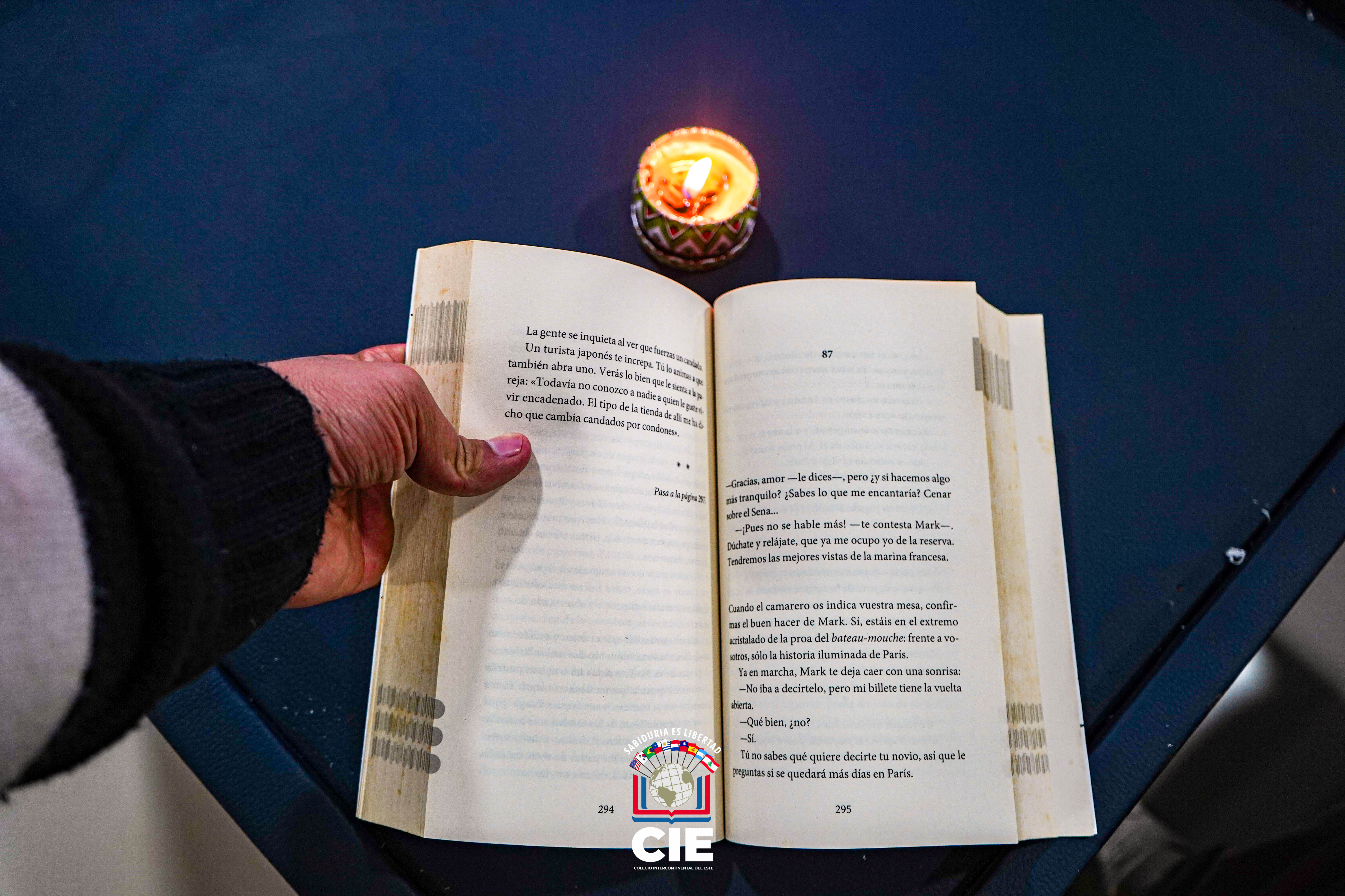 Primera jornada del Café Literario: Clausura del Proyecto Ñe'ery 