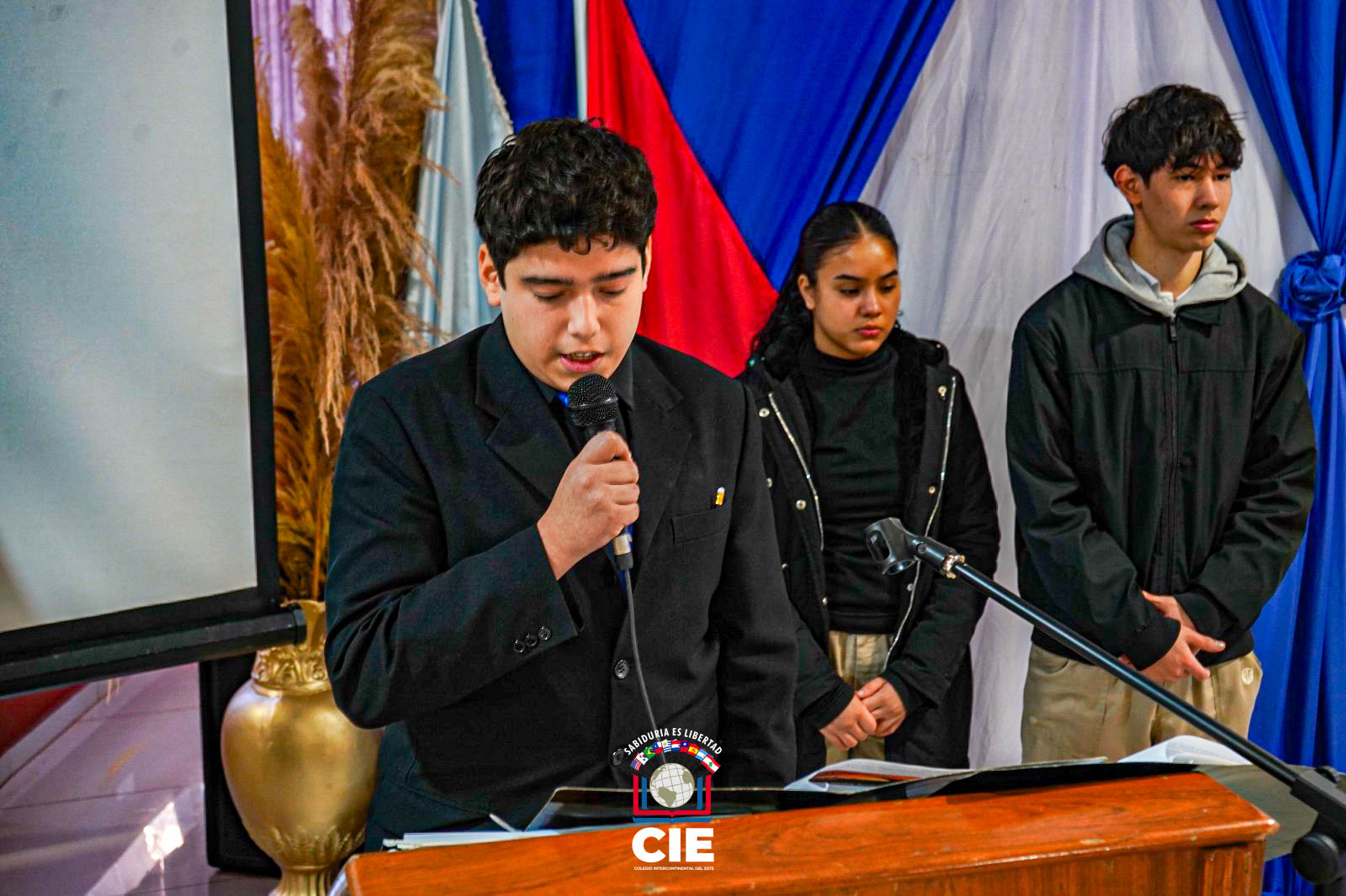 Café literario en el CIE: Segunda Jornada del Proyecto Ñe’ẽry