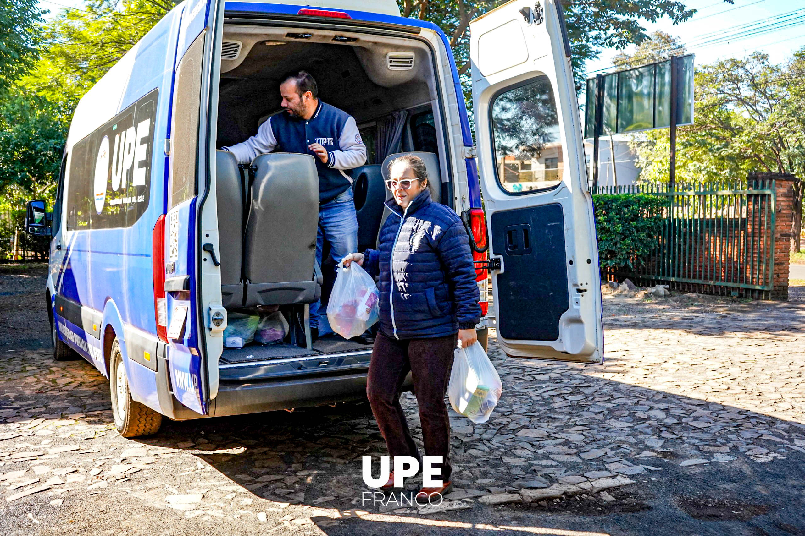 Solidaridad universitaria en Acción: La UPE FRANCO entregó donaciones recaudadas en el Día de la Bondad