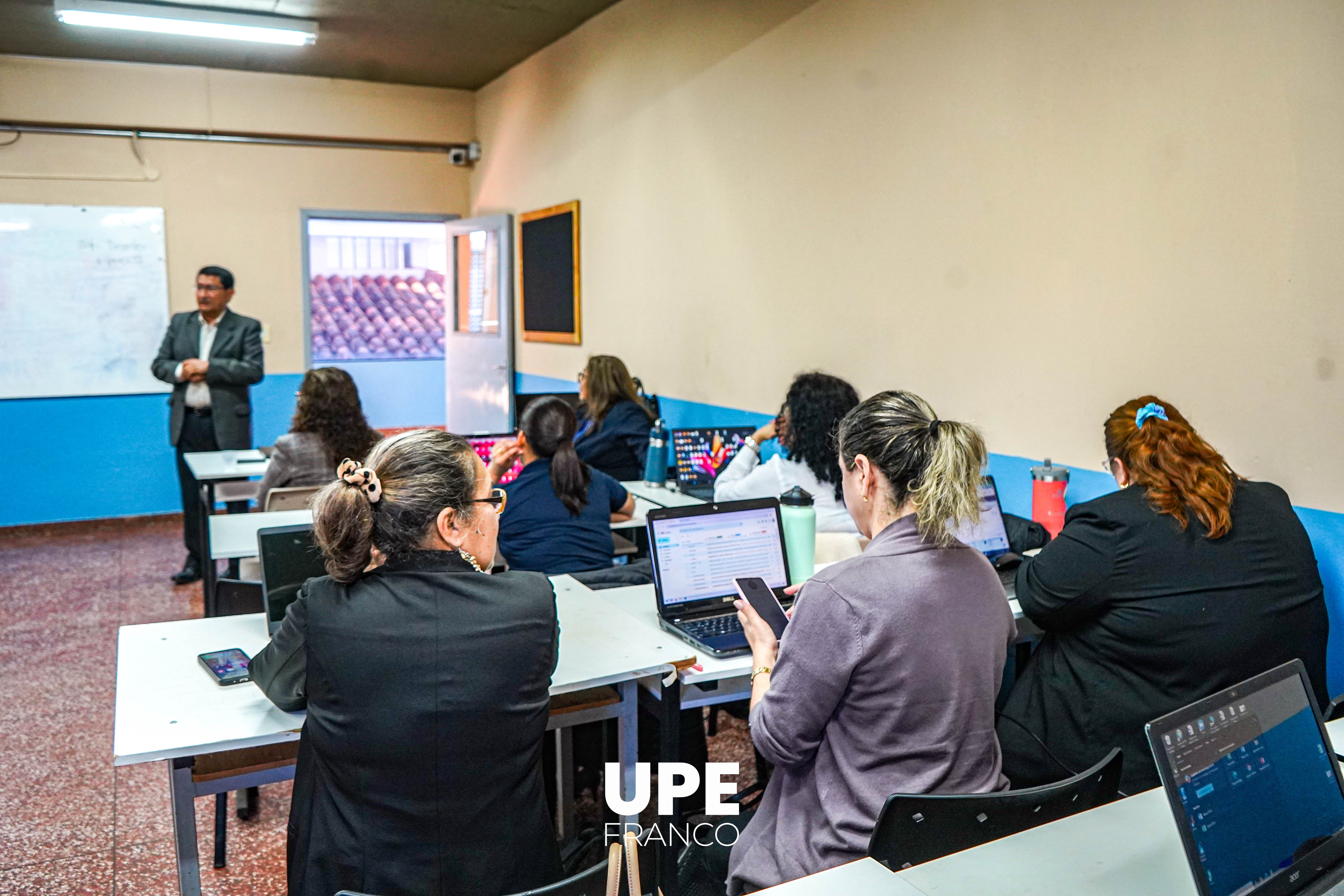 Jornada de Capacitación: Implementación de SCRAPY